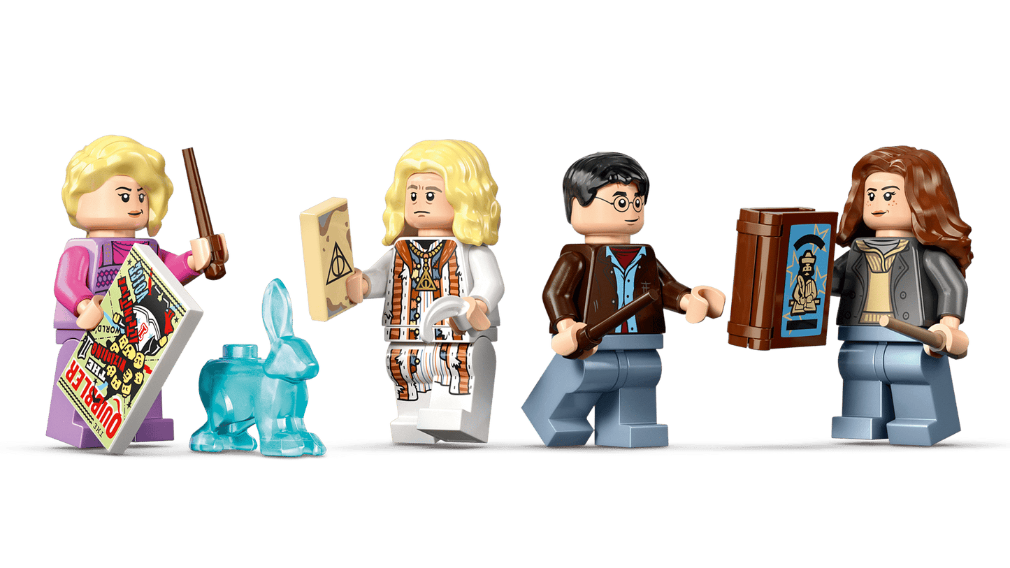 76467 Luna Lovegoods House