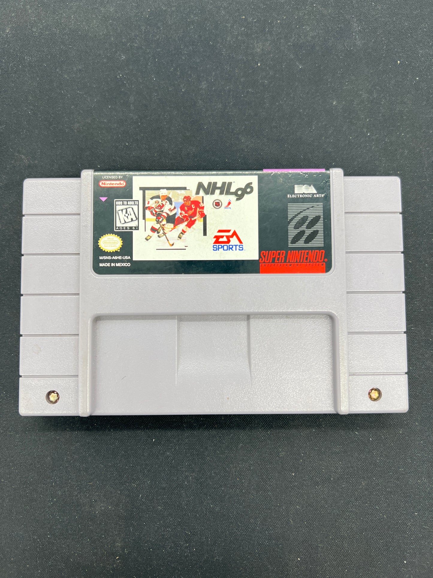 Auction Lot 171: SNES Video Game NHL 96 Loose