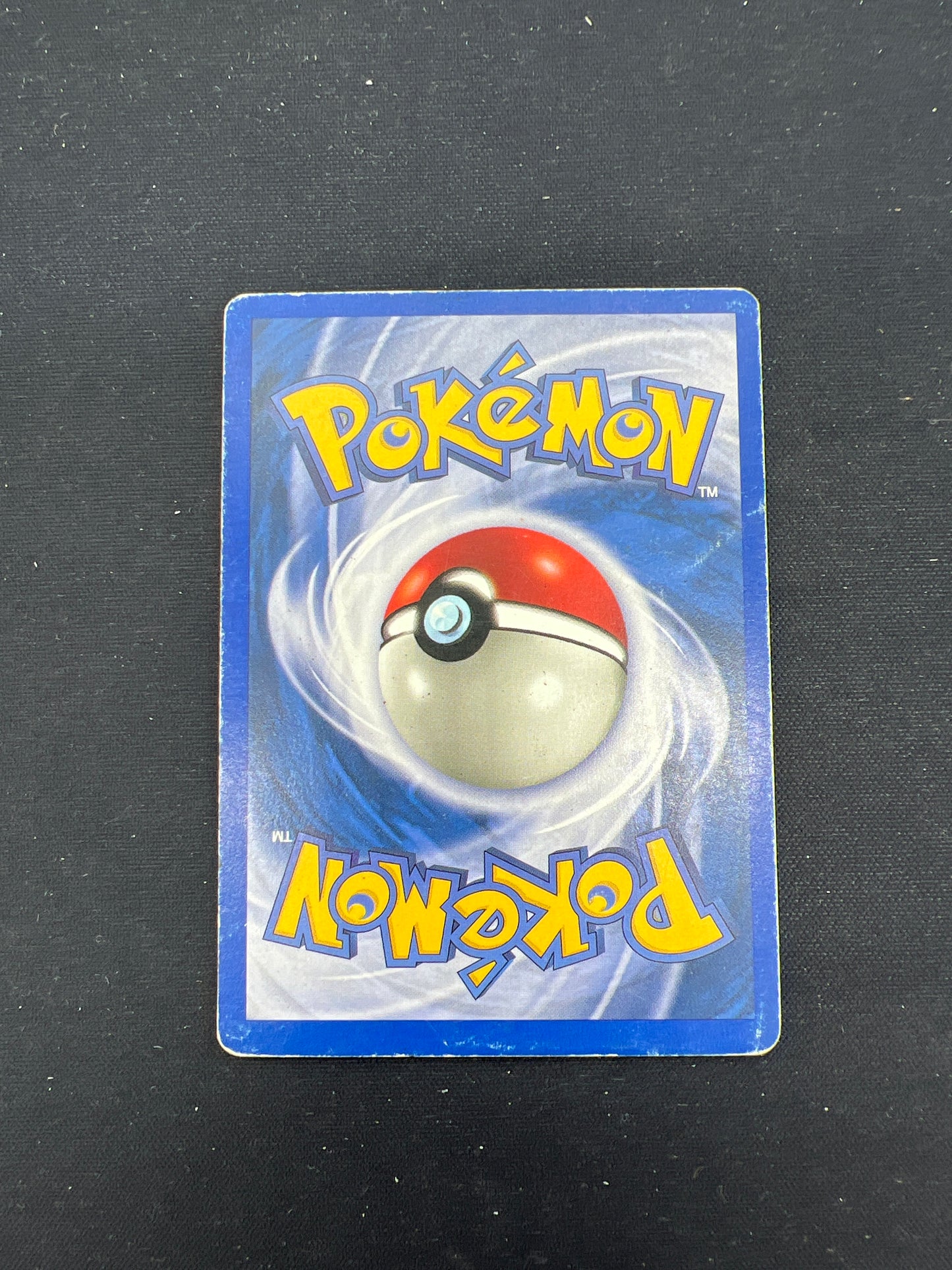 Auction Lot 164: Pokemon Cards Aerodactyl WOTC Neo Revelation Conditions Vary