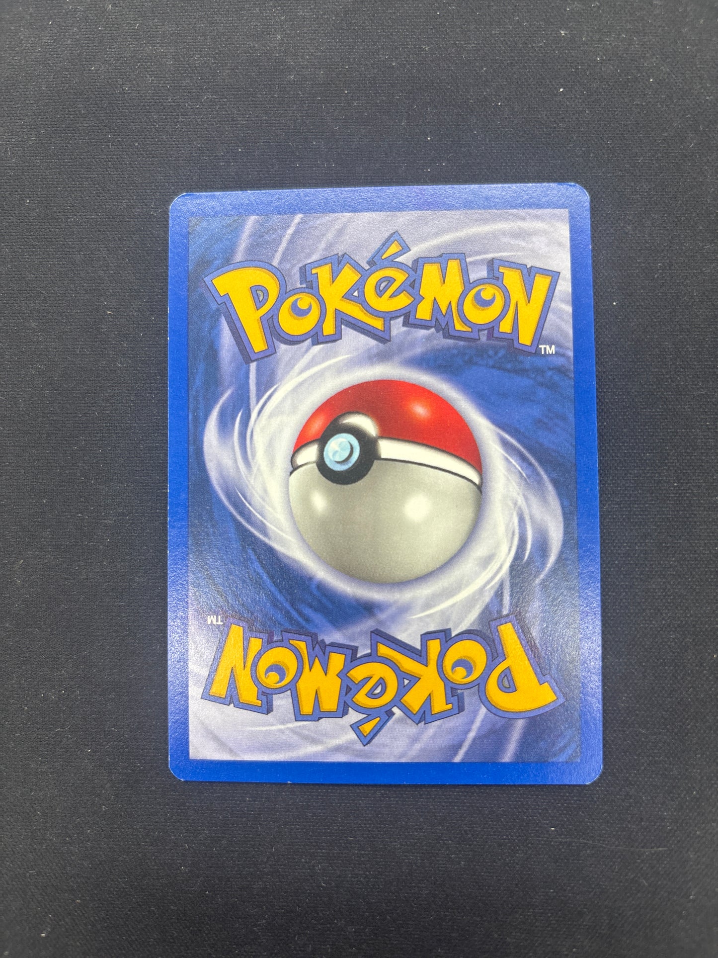 Auction Lot 21: Pokemon Card Kingdra Neo Revelation Condition Vary