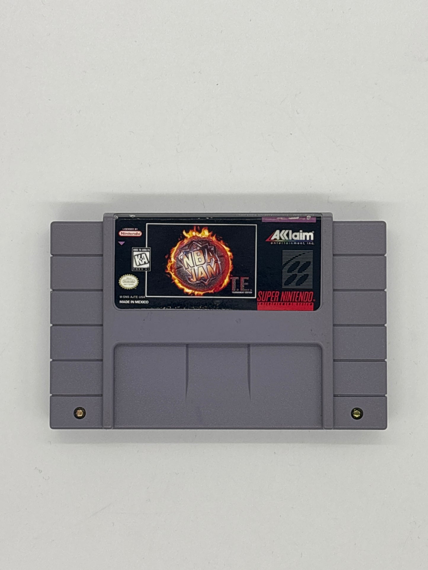 Auction Lot 113: Nintendo SNES NBA LIVE Loose