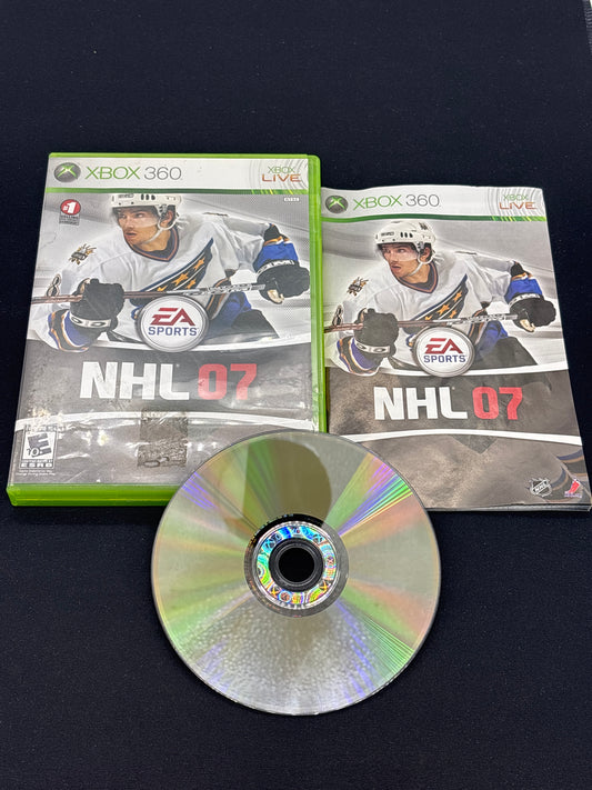 Auction Lot 104: XBOX 360 NHL 07 with Case & Disc