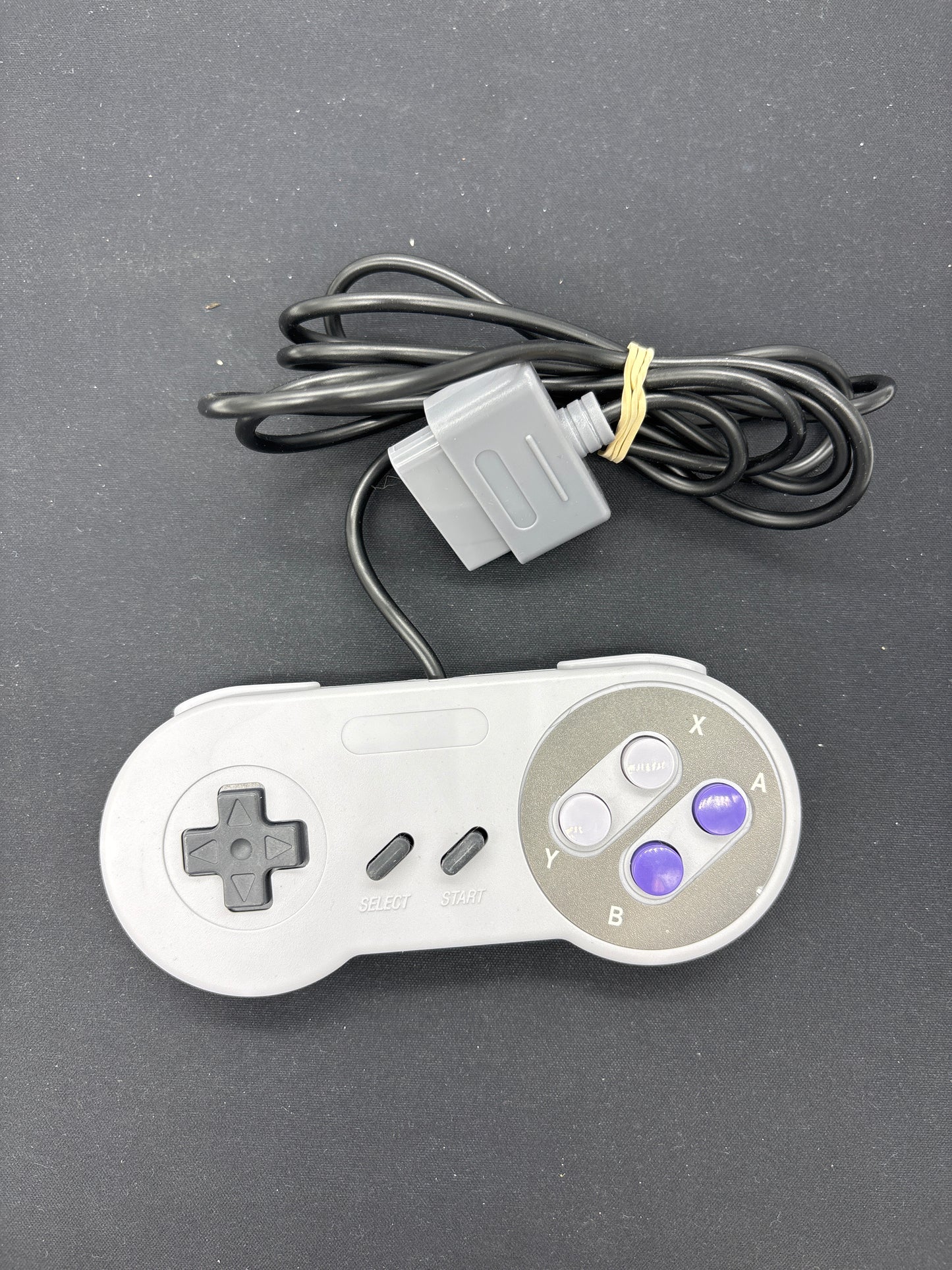 Auction Lot 106: Nintendo SNES Wired Controller