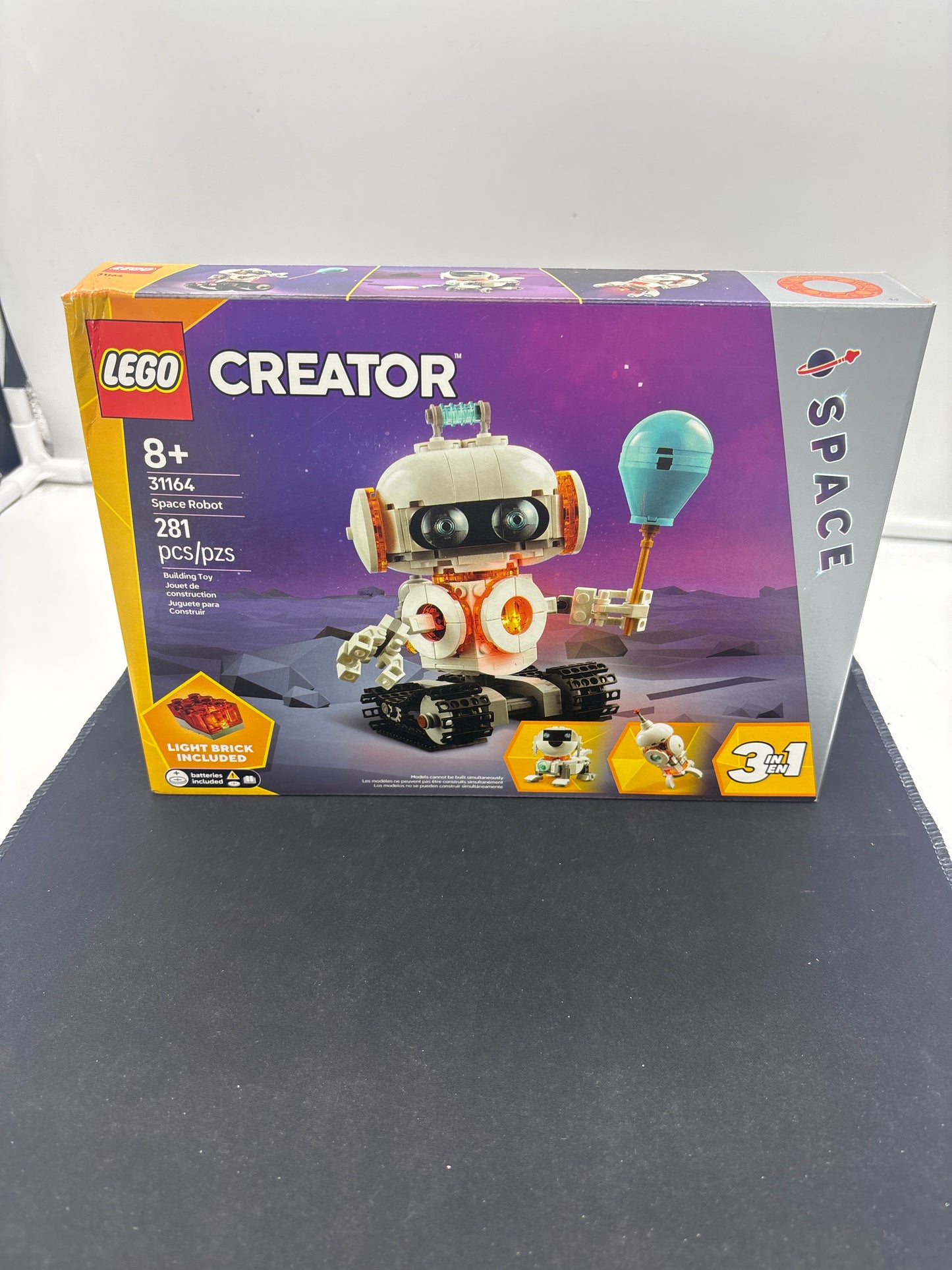 Auction Lot 395: LEGO Creator Space Robot