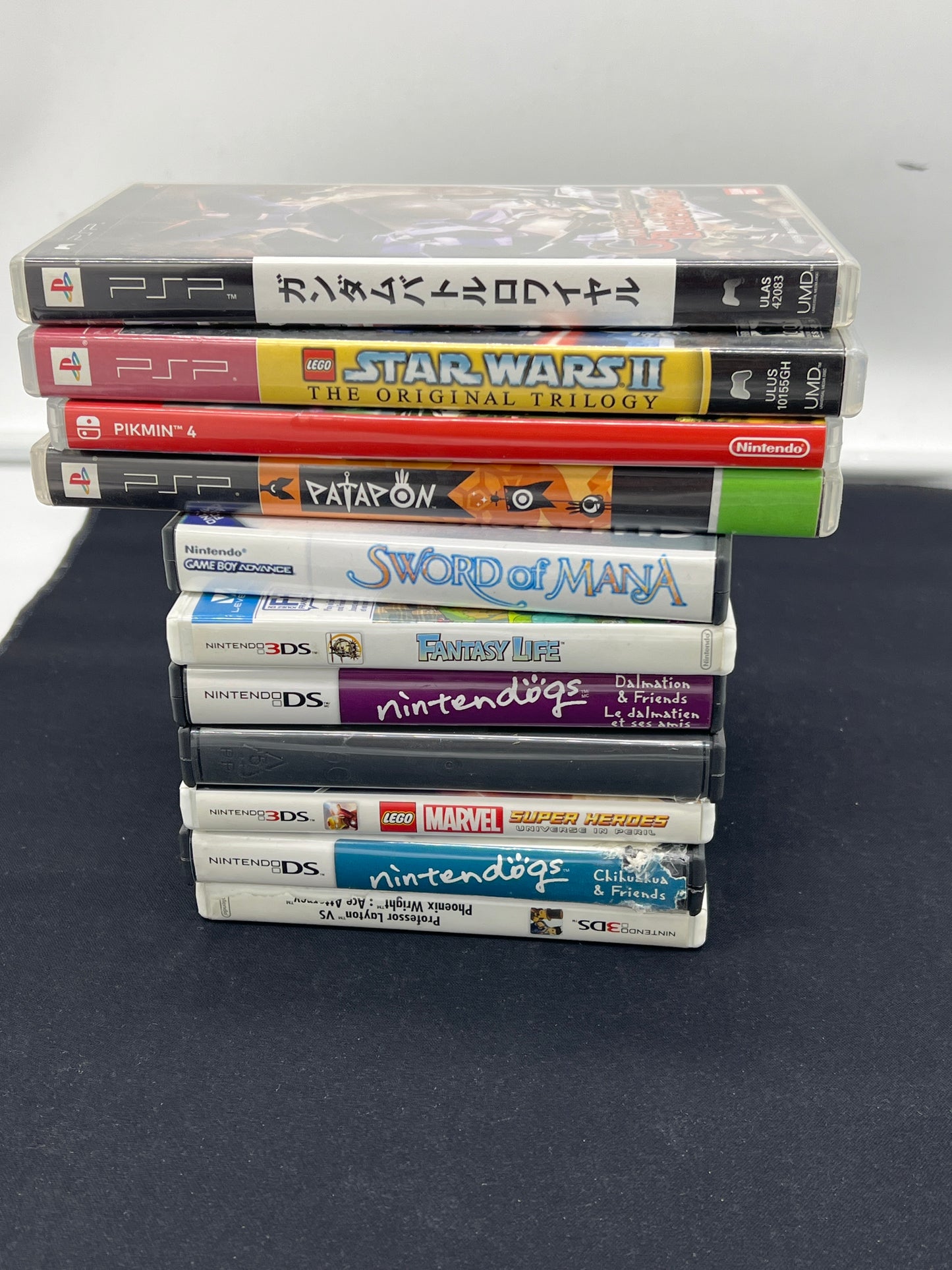 Auction Lot 166: Assorted Empty Video Game Cases Lot 2