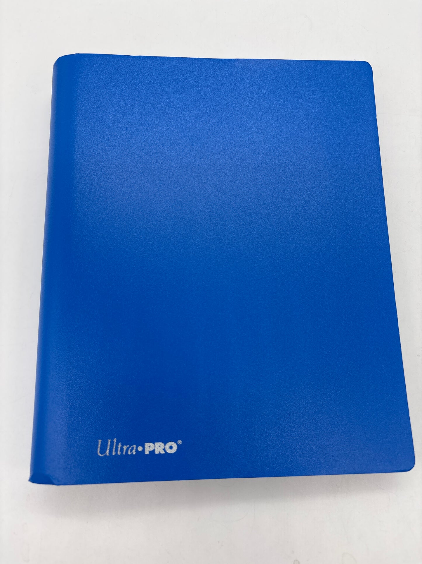 Auction Lot 95: UltraPro Blue 4 Pocket TCG Binder Lightly Used