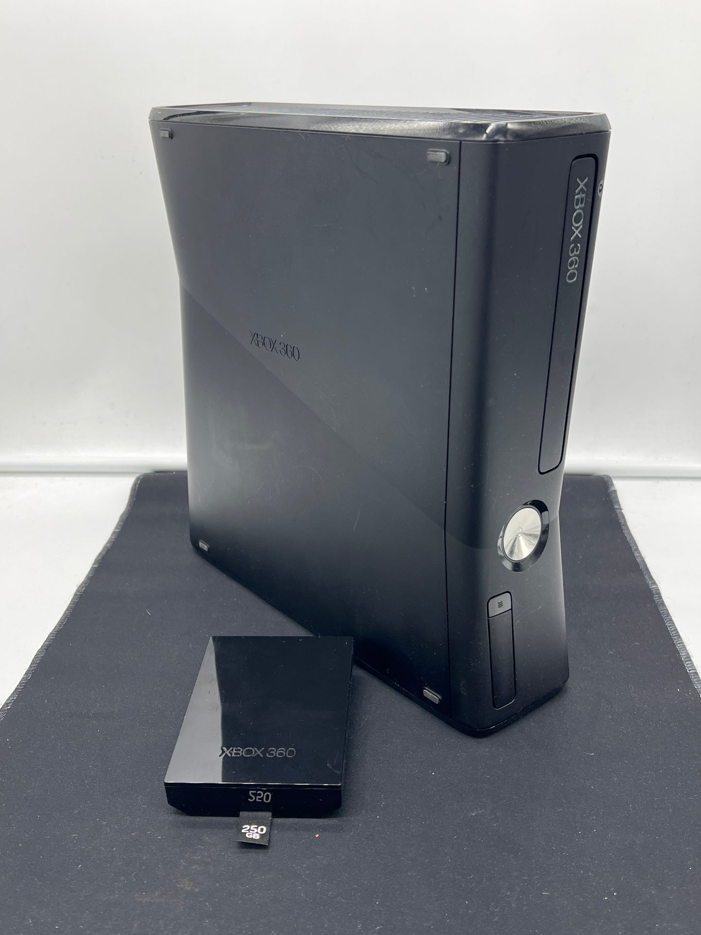 Auction Lot 27: XBox 360 with 250GB HDD Working But Overheats