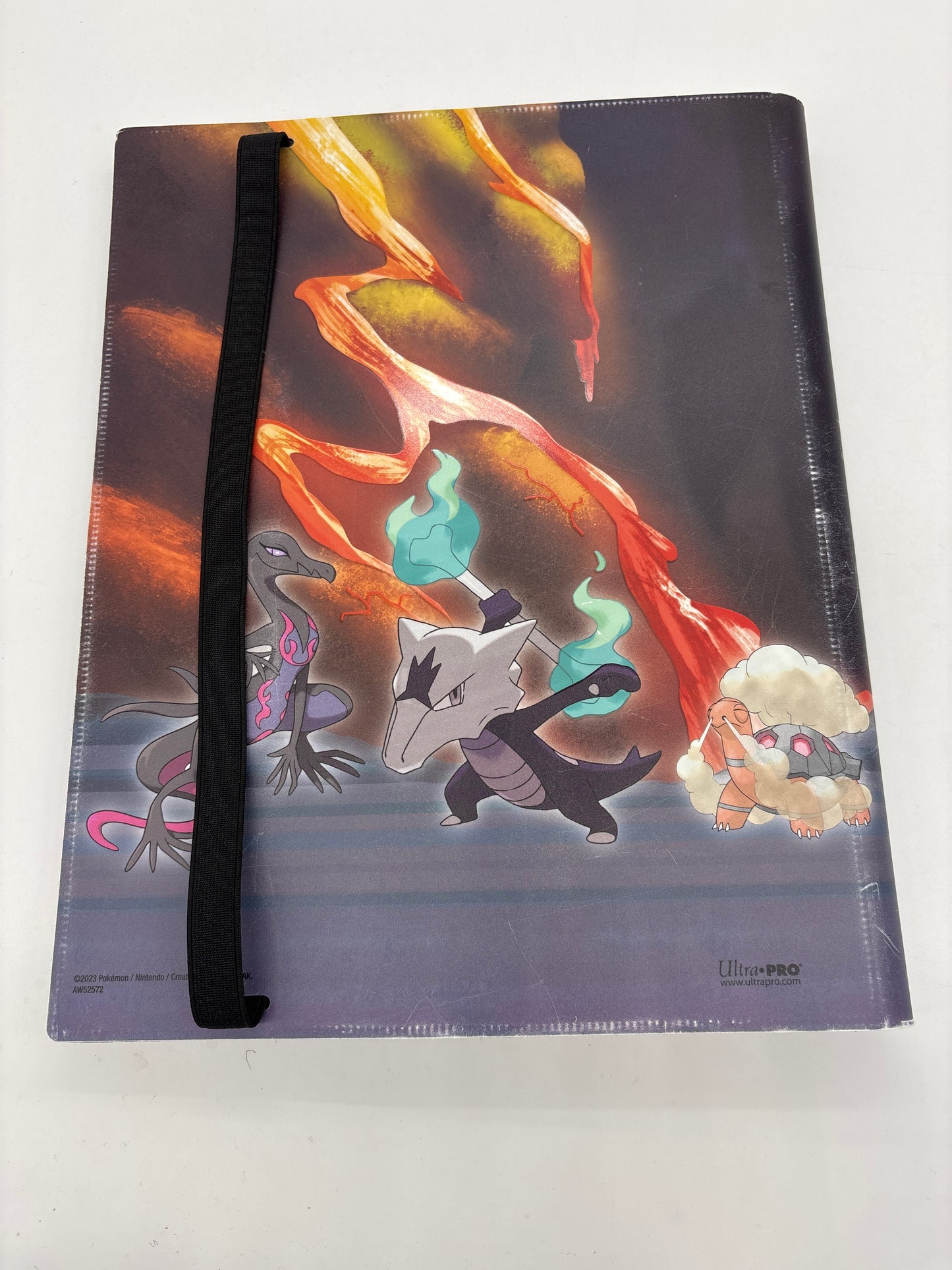 Auction Lot 93: UltraPro Charizard 9 Pocket TCG Binder Lightly Used