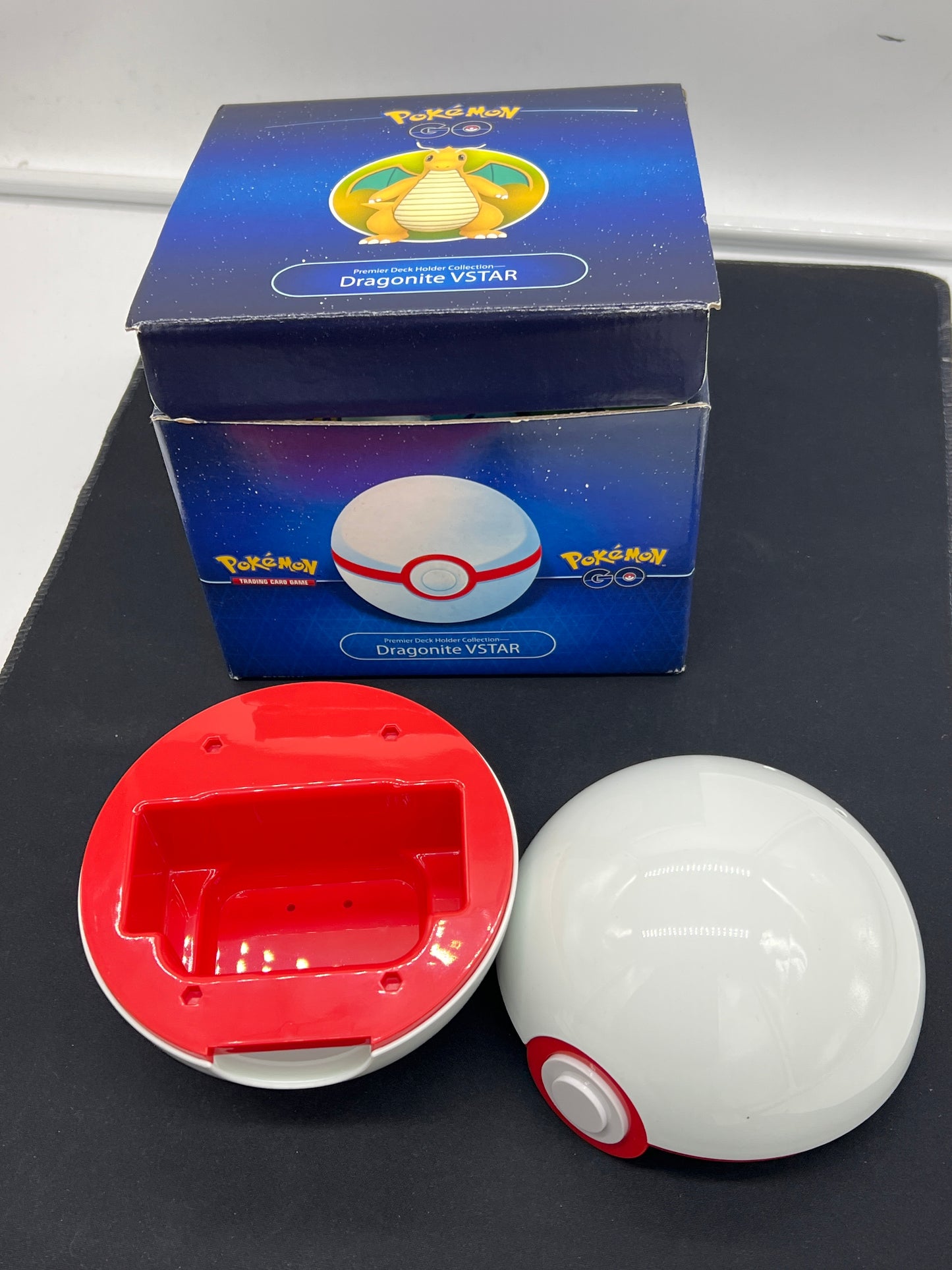 Auction Lot 110: Pokemon Go Dragonite VSTAR Deck Box Holder