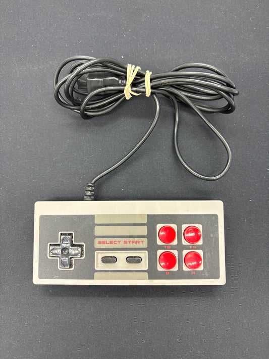Auction Lot 105: Nintendo NES Wired Controller