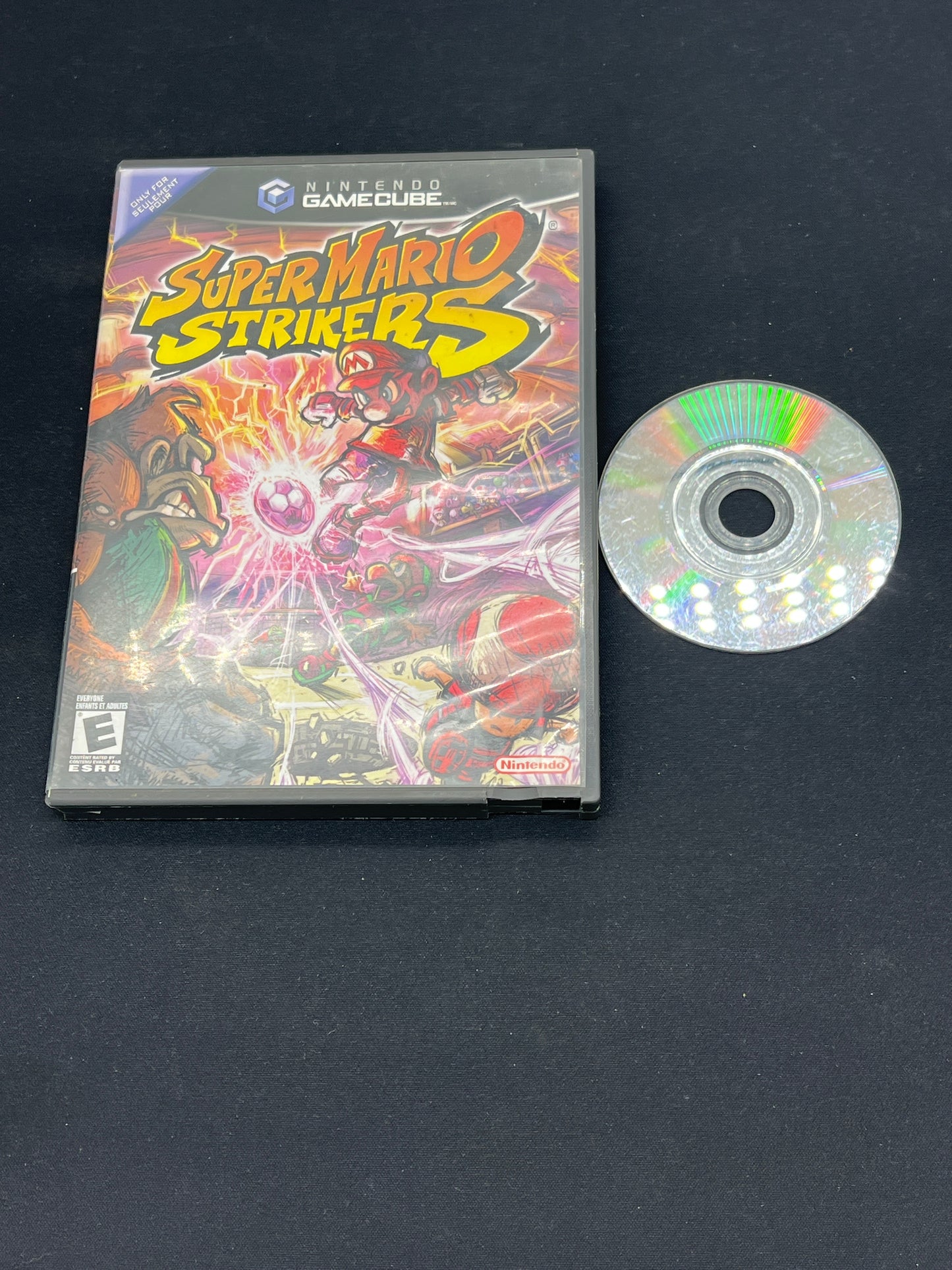 Auction Lot 199: Nintendo Super Mario Strikers Disc & Case