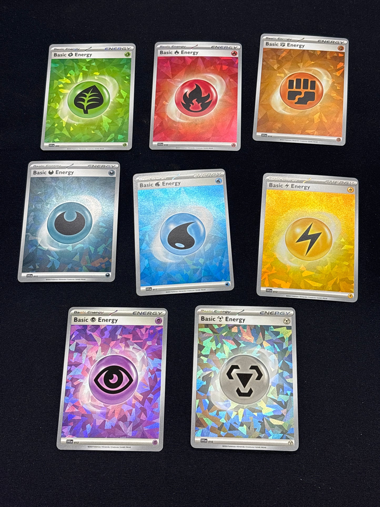 Auction Lot 88: Pokemon SV Holo Energy Card Lot Conditions Vary