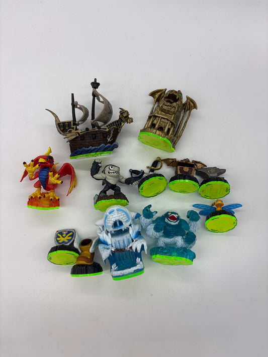 Auction Lot 106: Activision Brand Figure Lot