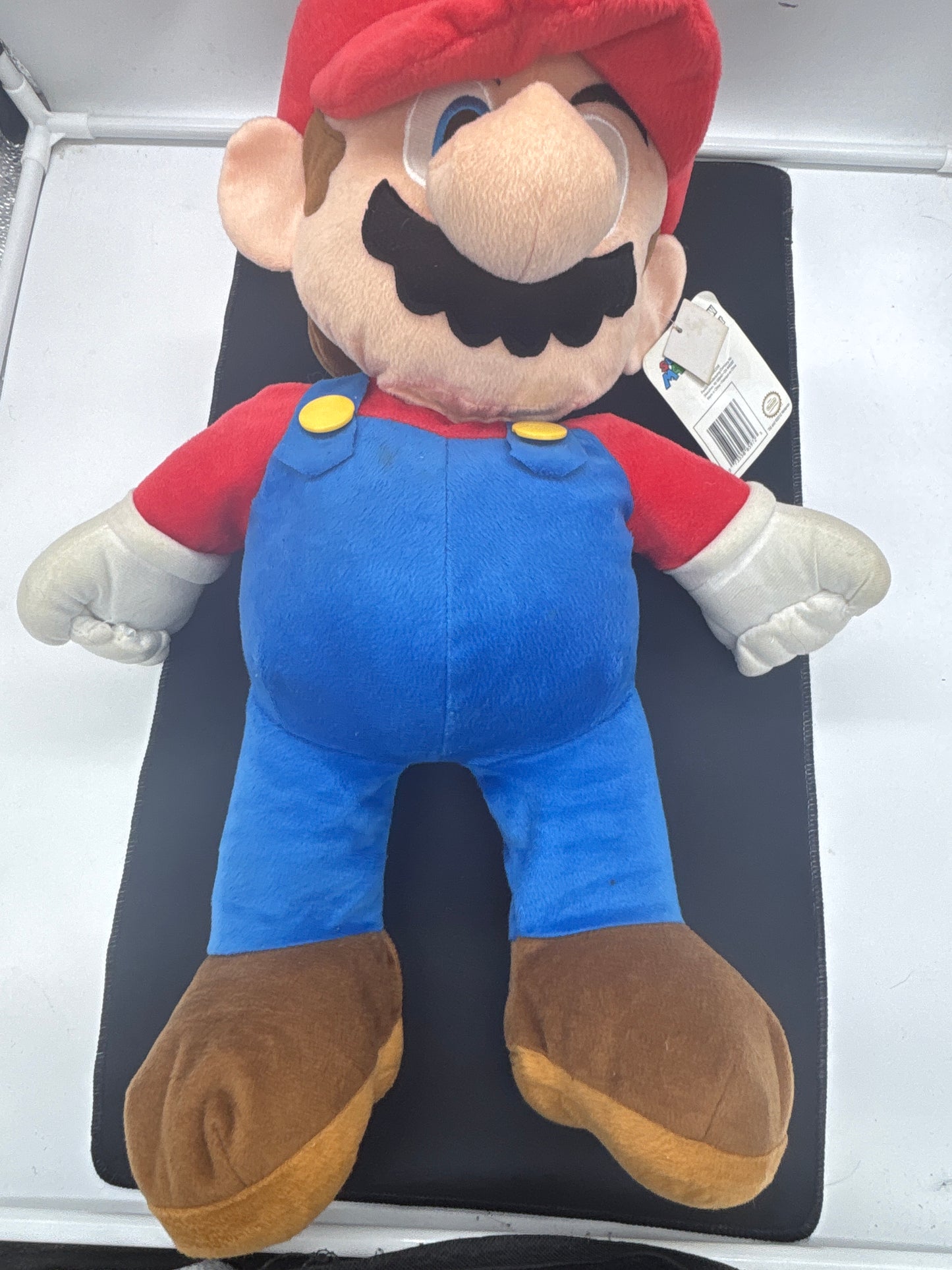 Auction Lot 107: Super Mario Plush Large Stuffed Toy Nintendo Official With Tag