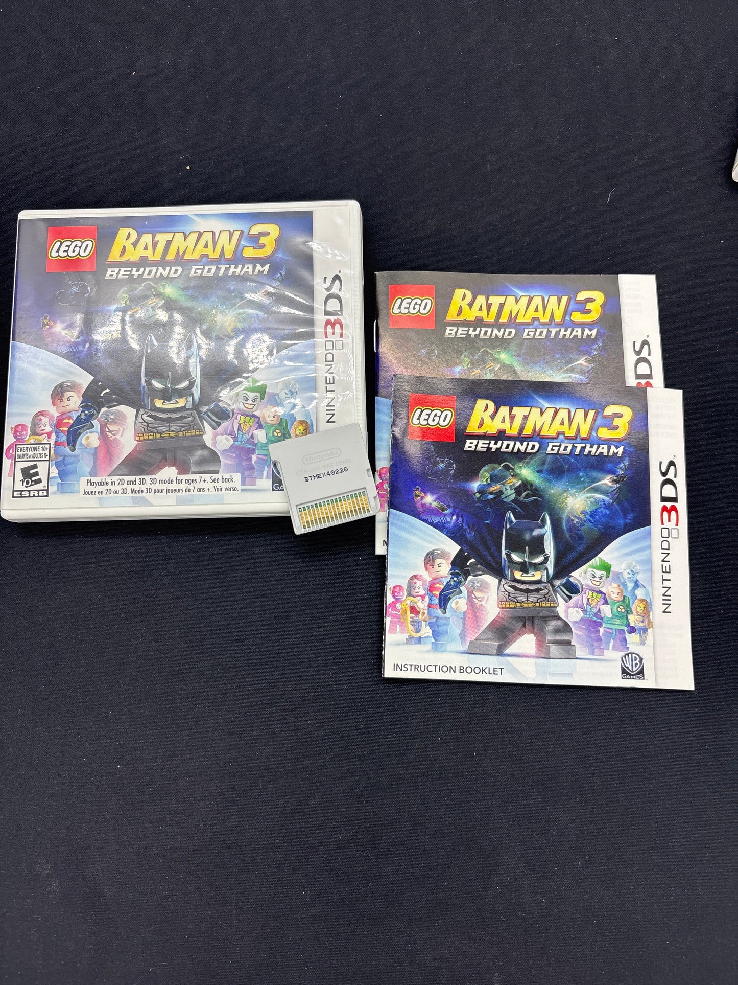 Auction Lot 56: Lego Batman 3 Beyond Gotham Video Game Nintendo 3DS CIB