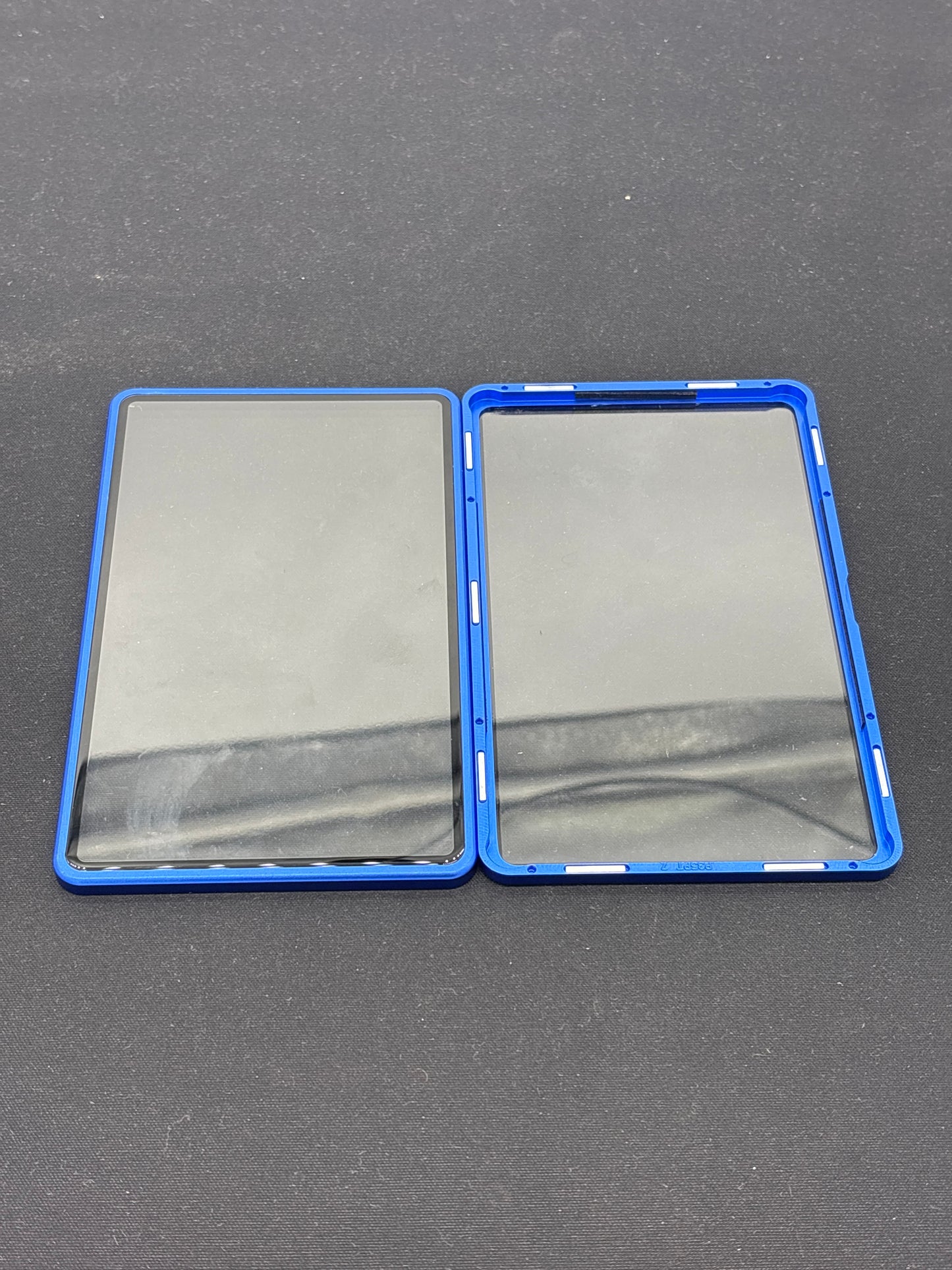 Auction Lot 59: PSA Graded Metal Slab Cover Blue