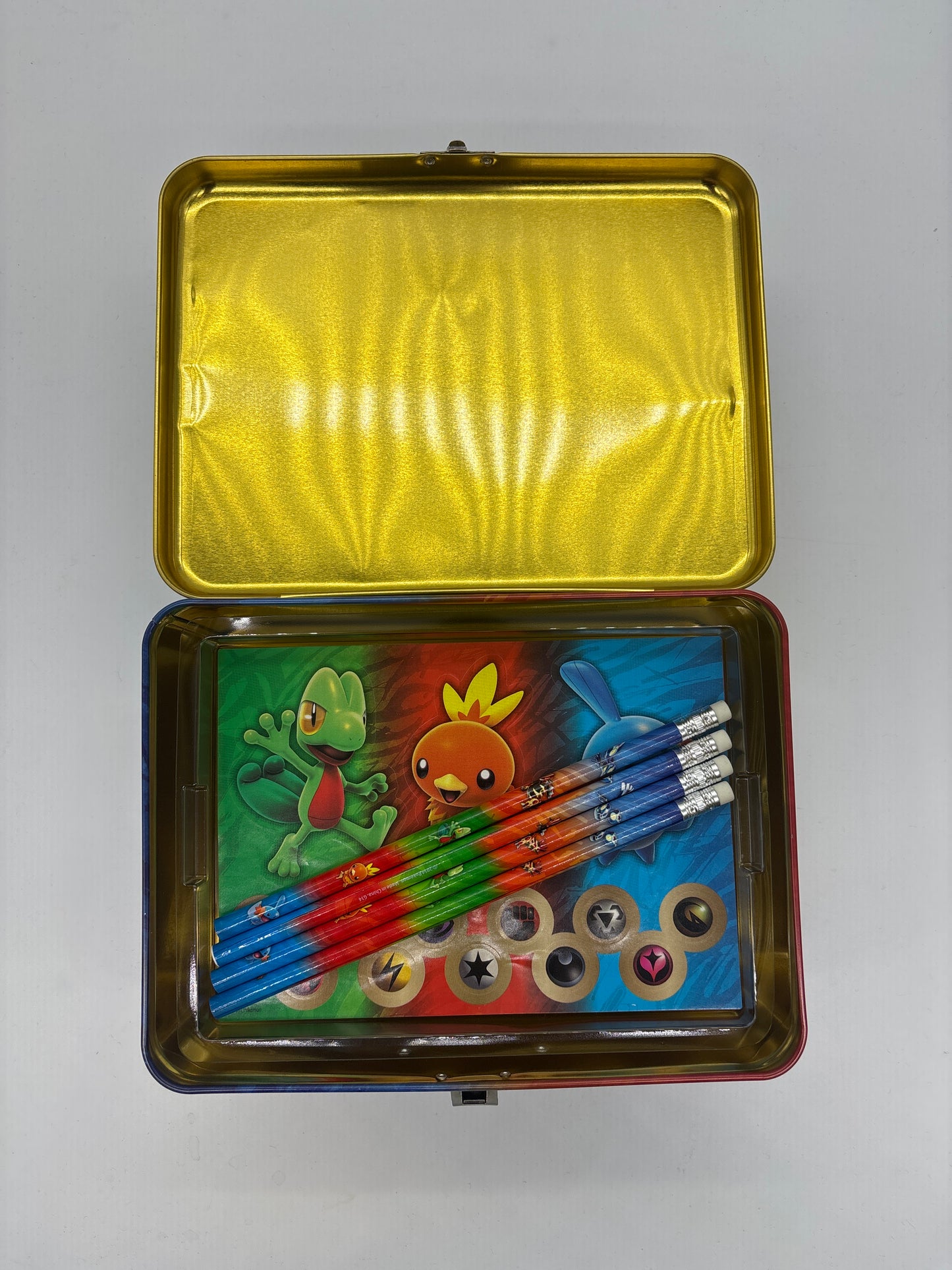 Auction Lot 168: Pokemon Lunch Tin with Acessories