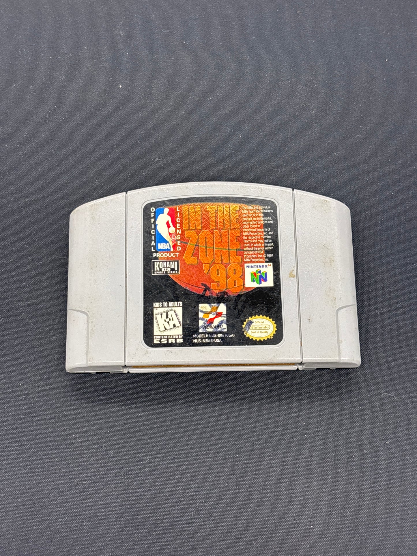 Auction Lot 213: Nintendo 64 NBA In the Zone 98 Game Cartridge