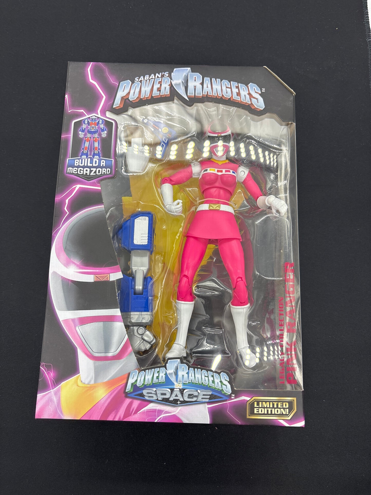 Auction Lot 4: Power Rangers in Space Pink Ranger Legacy Collection Figure