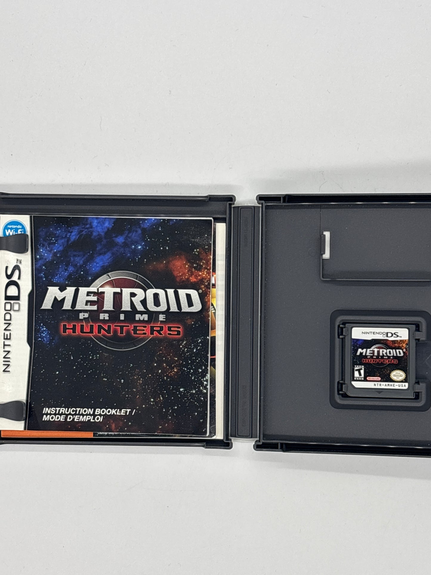 Auction Lot 137: Nintendo DS Metroid Prime Hunters CIB