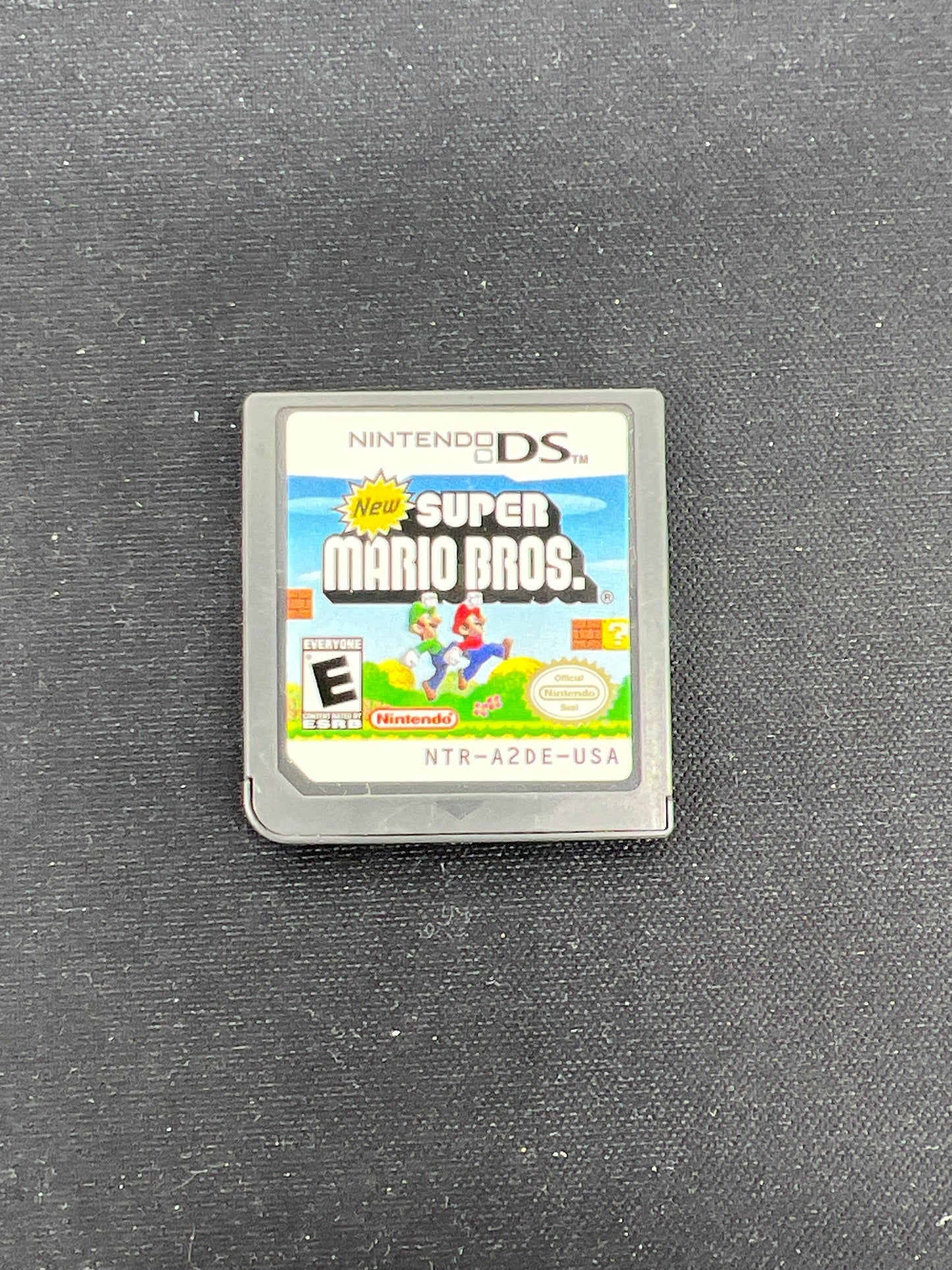 Auction Lot 35: Nintendo DS Video Game Loose New Super Mario Bros