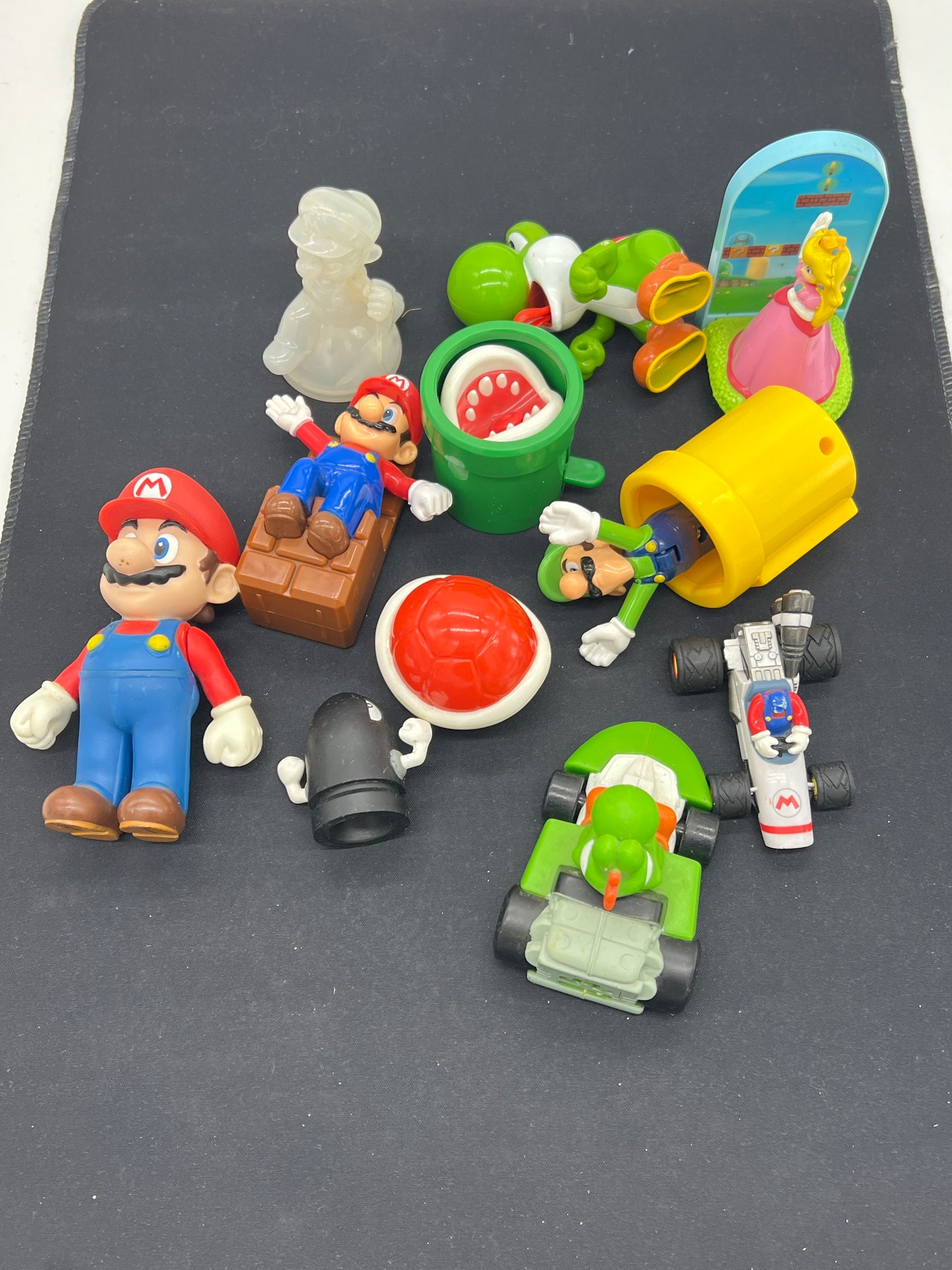 Auction Lot 146: Mini Assorted Mario Figures