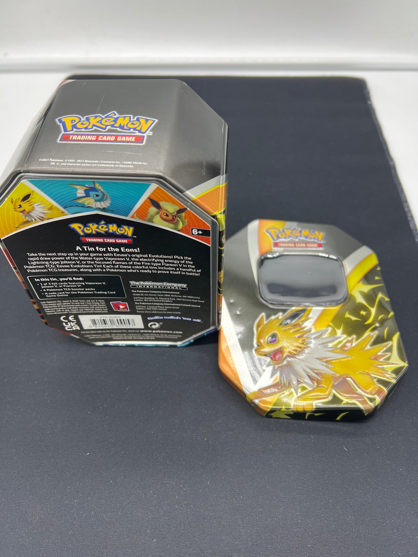 Auction Lot 85: Pokemon Cards Jolteon SWSH Empty Tin