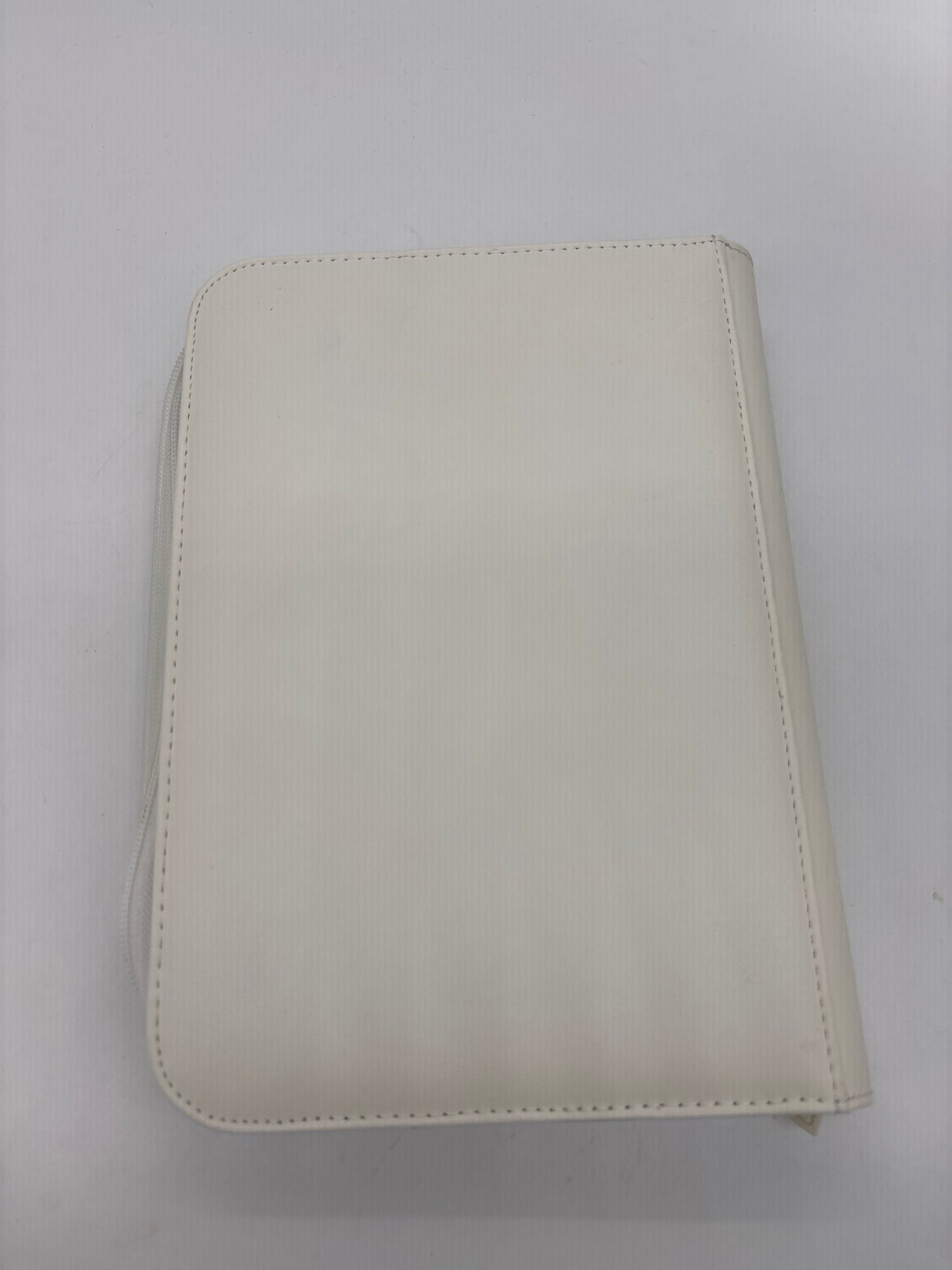Auction Lot 94: UltraPro White 4 Pocket TCG Binder Lightly Used