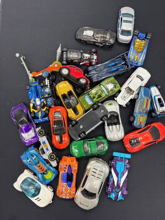 Auction Lot 310: Hot Wheels and Unbranded Toy Car Lot 2
