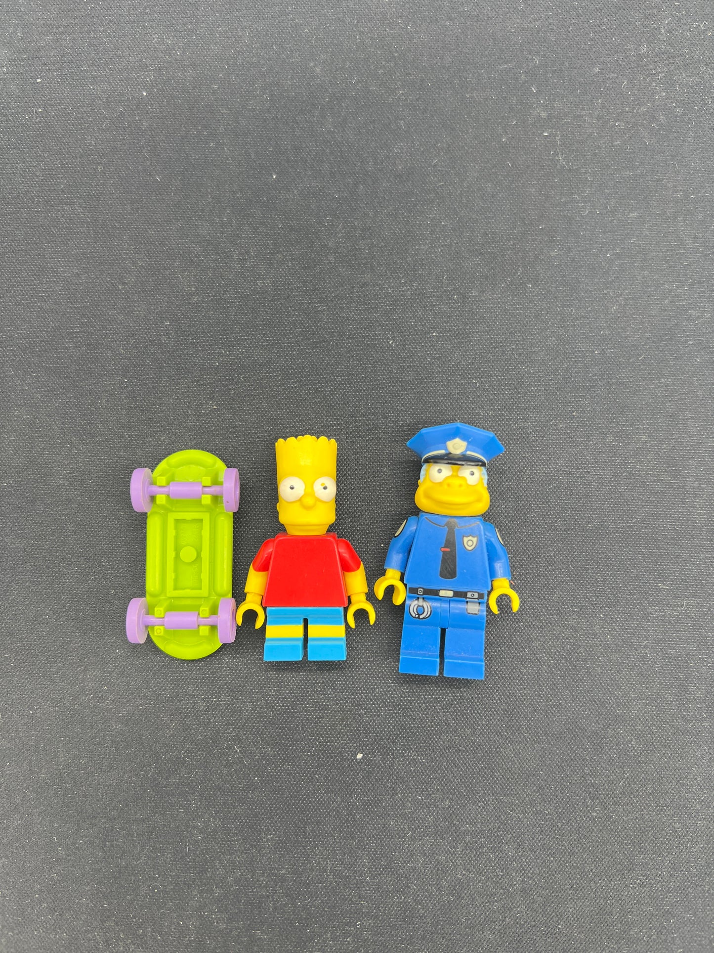 Auction Lot 457: Lego Simpsons Blind Bag Bart and Chief Wiggum