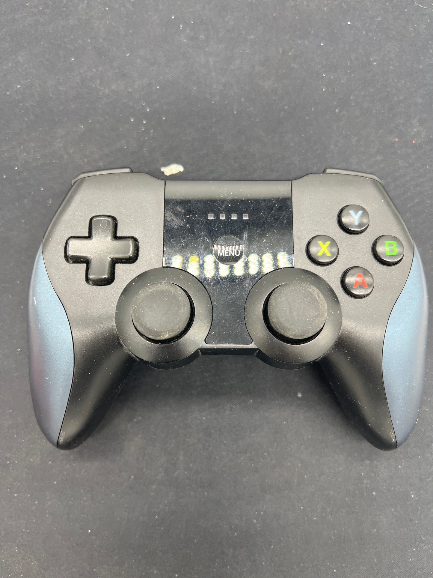 Auction Lot 251: Unbranded Third Party Controller Untested