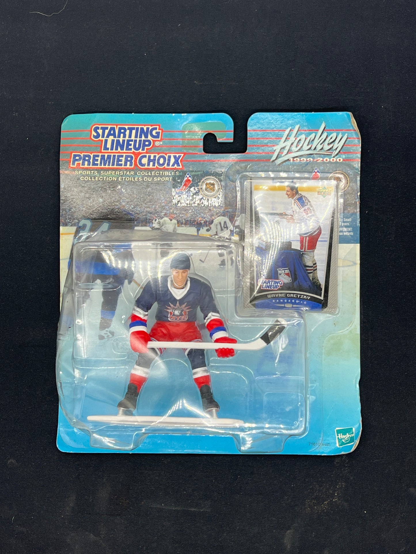 Auction Lot 11: Starting Line Up Premier Choix Hockey 99-00 Wayne Gretzky Figure