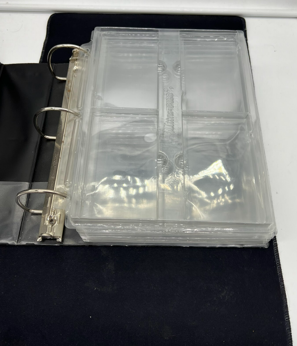 Auction Lot 143: 3 Ring Binger With 4 Pocket Inserts PSA Slabs