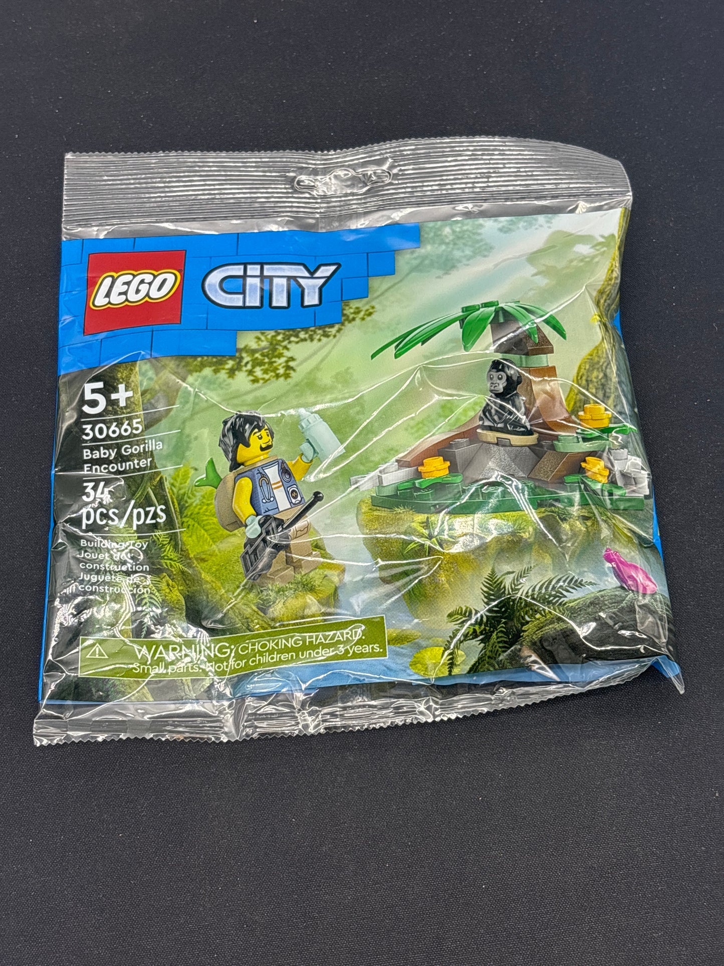 Auction Lot 214: LEGO City Baby Gorilla Encounter Sealed