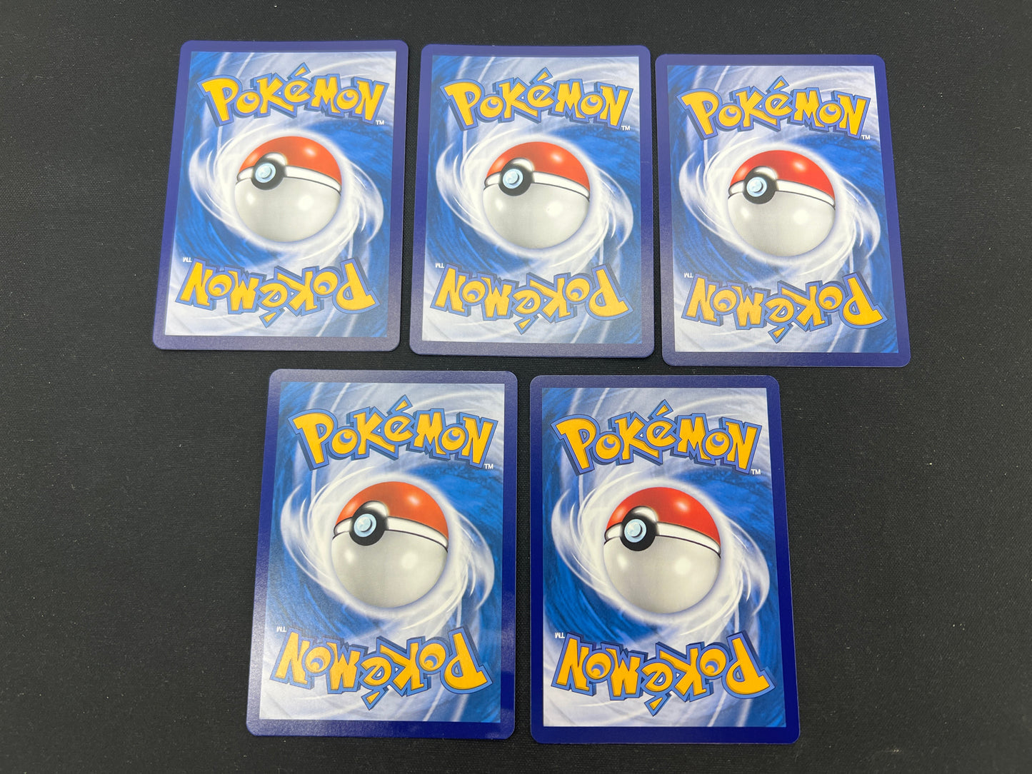 Auction Lot 44: Pokemon Cards Chinese Umbreon V Full Art Lot of 5 Conditions Vary