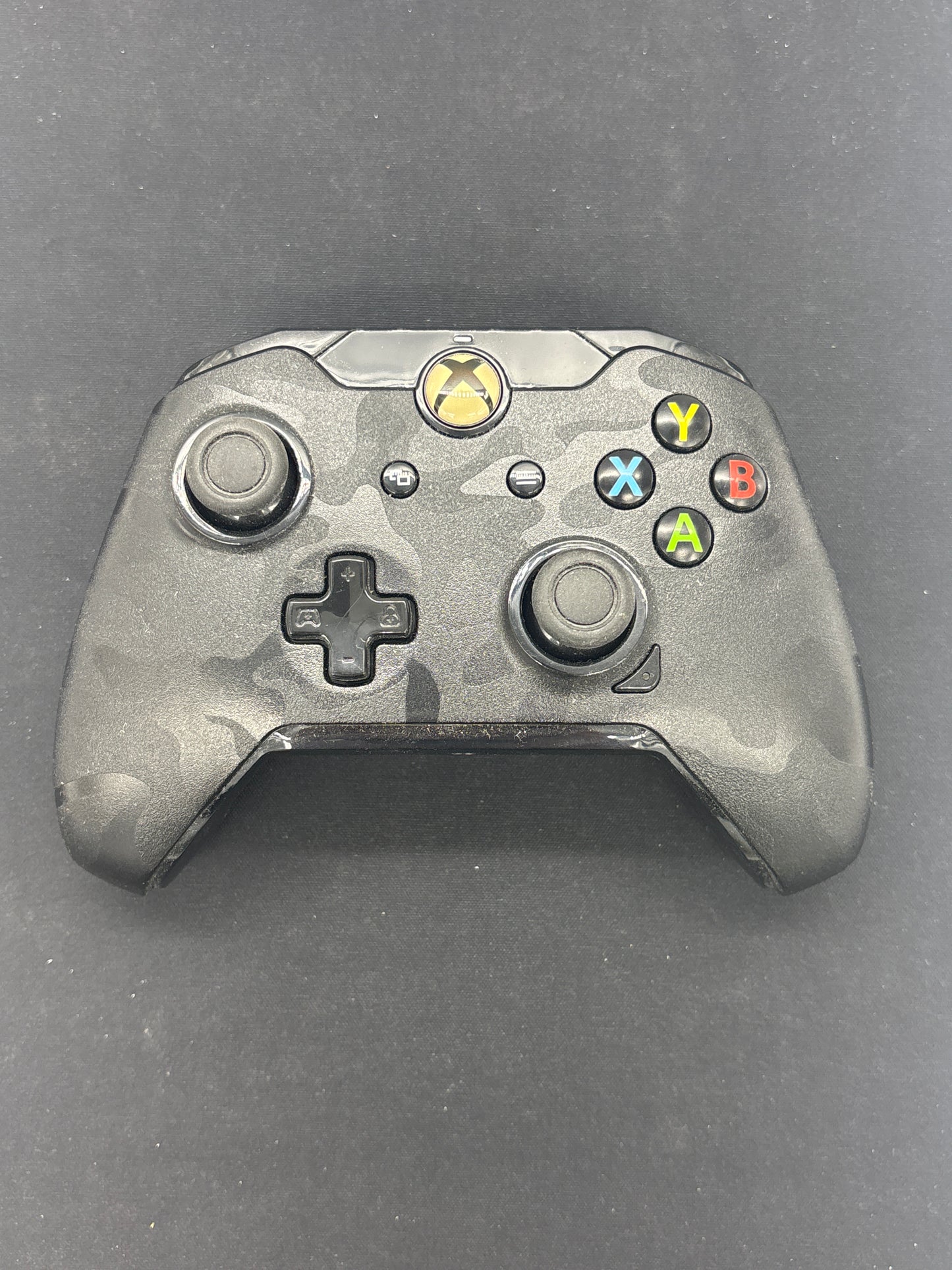 Auction Lot 173: XBOX One Controller Untested