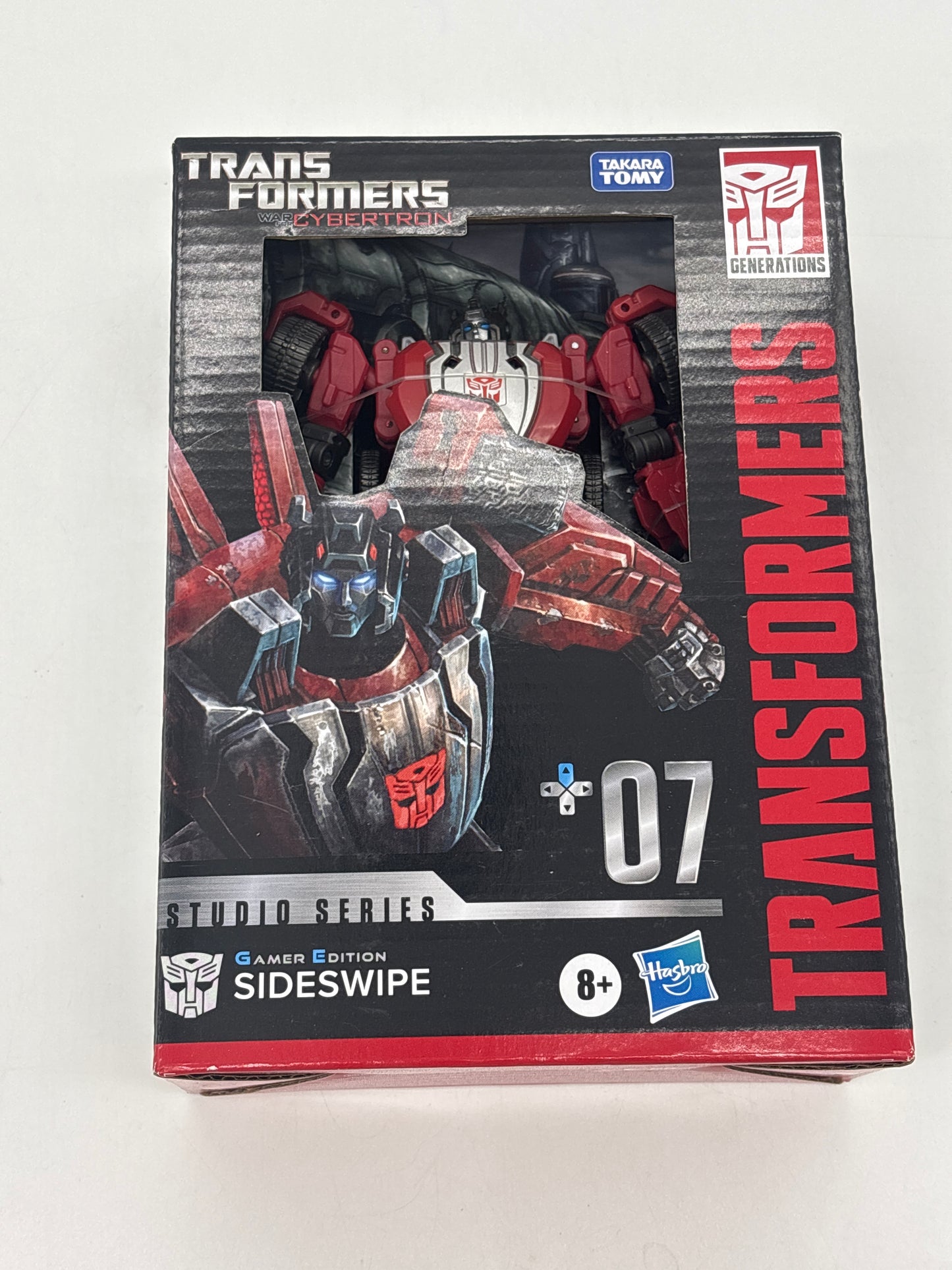 Auction Lot 106: Transformers Studio Series Gamer Edition Sideswipe Figure