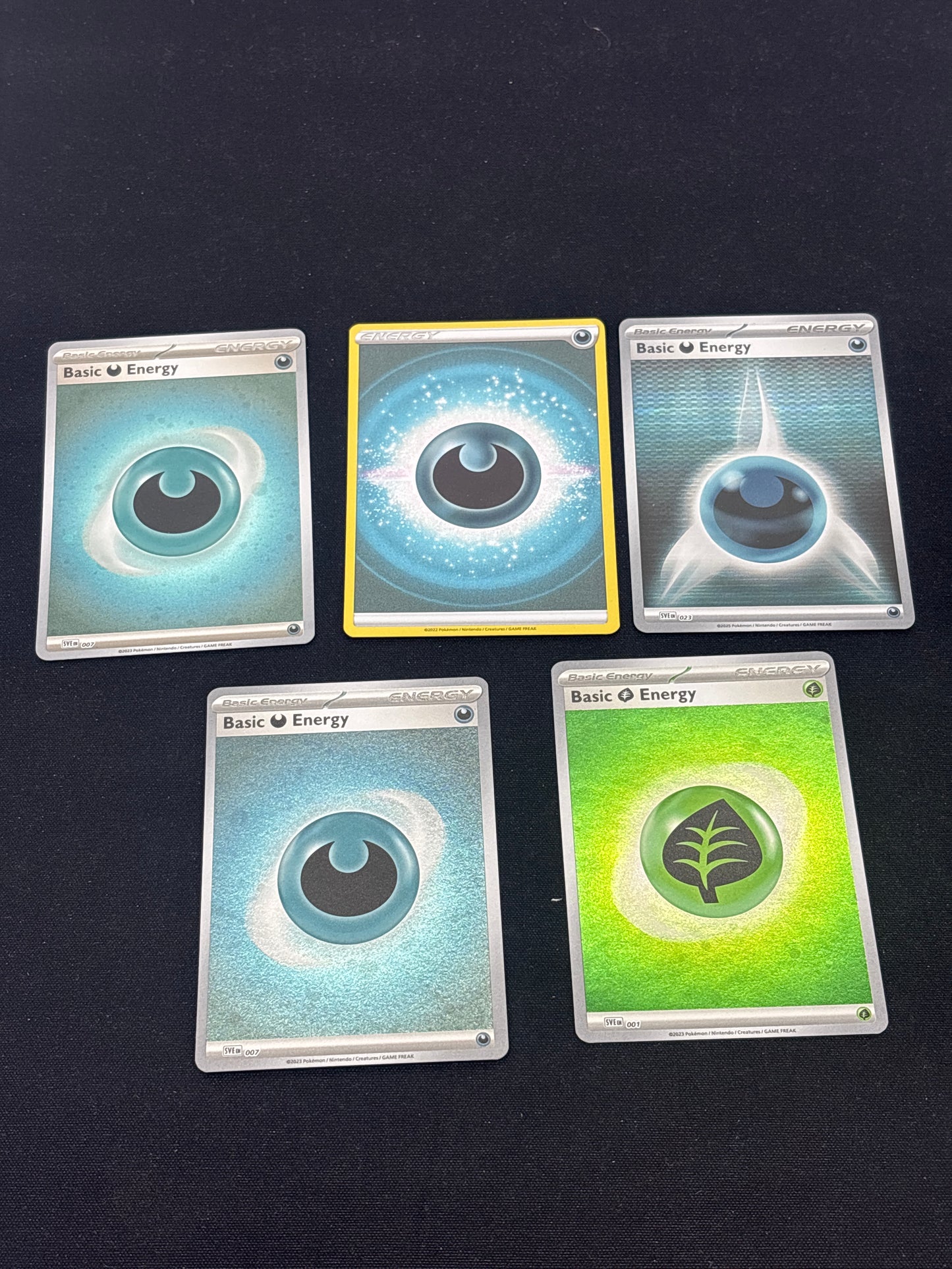 Auction Lot 394: Pokemon Cards Assorted Lot of 5 Energy Holos Lot 2 Conditions Vary