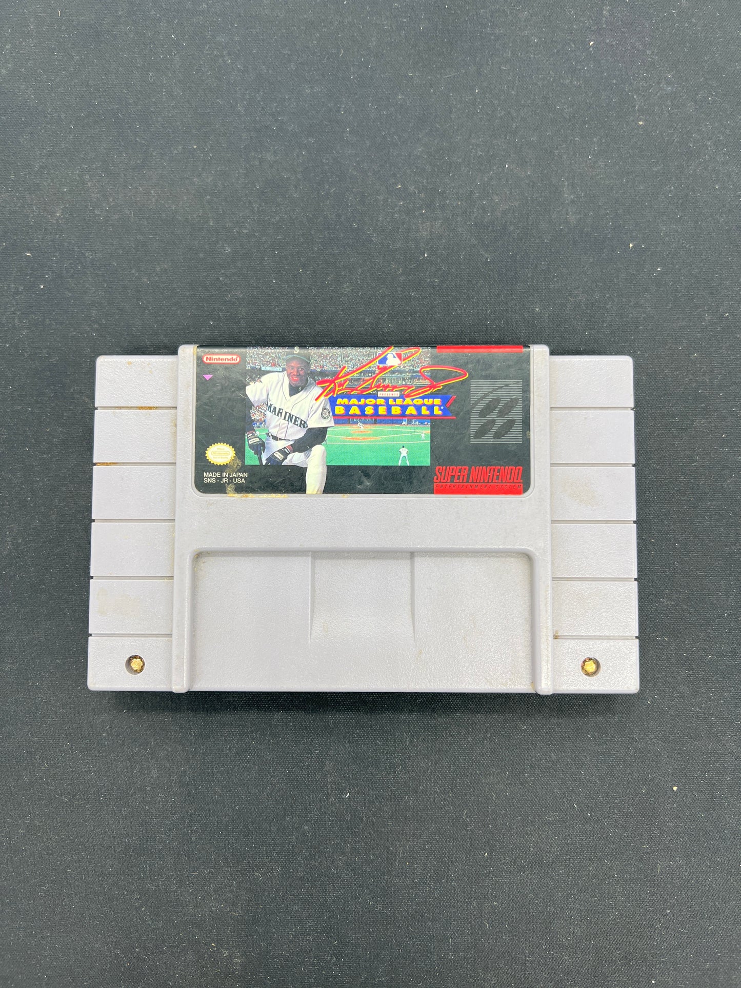 Auction Lot 164: SNES Video Game Ken Griffey MLB Baseball Loose