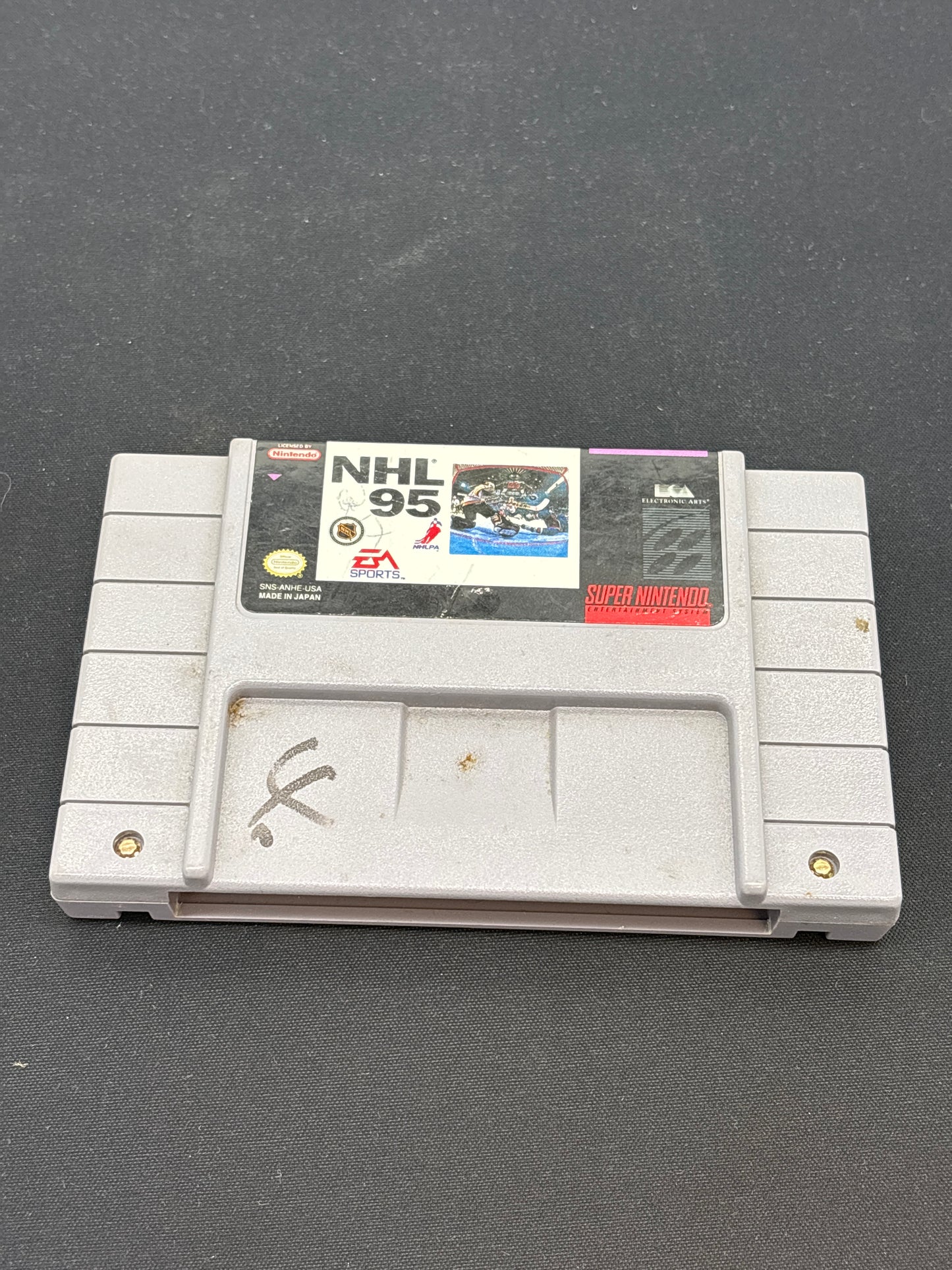 Auction Lot 95: SNES Video Game NHL 95