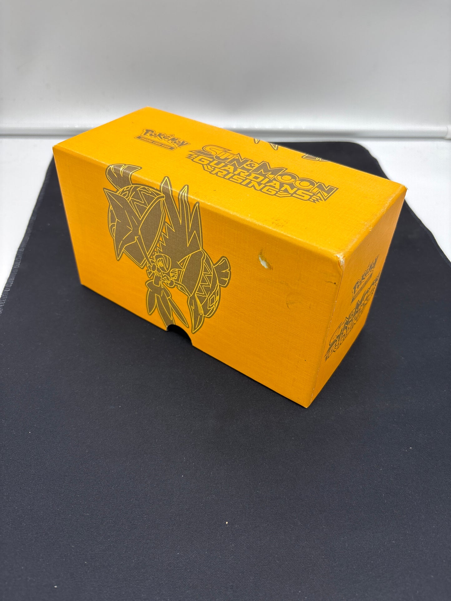 Auction Lot 241: Pokemon SM Guardians Rising ETB Empty Box Lightly Used