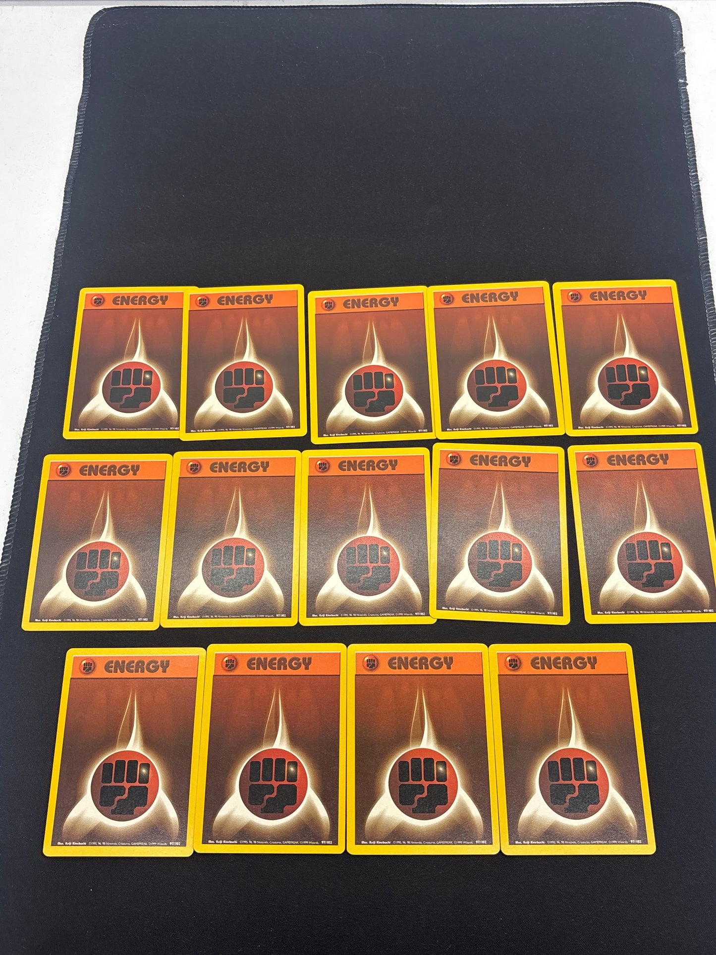 Auction Lot 81: Pokemon Cards Lot of 14 Fighting Energy WOTC Base Set