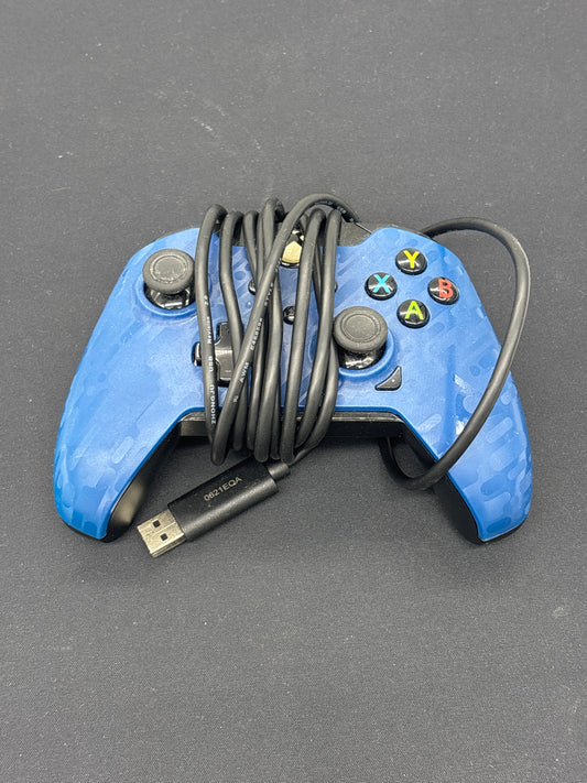 Auction Lot 313: XBOX One Wired Controller Untested