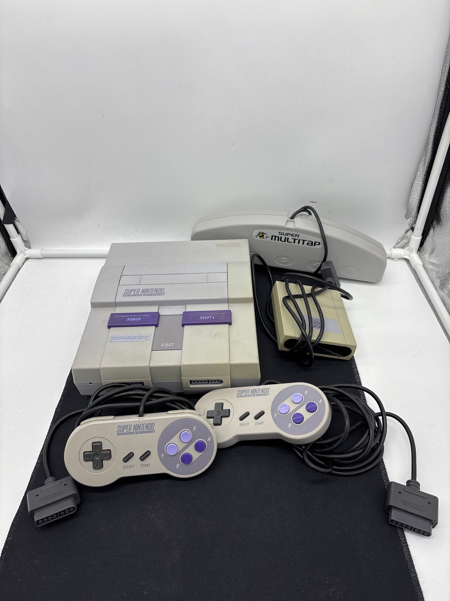 Auction Lot 13: Nintendo Super NES Tested Working With Controllers Super Scope and Multitap