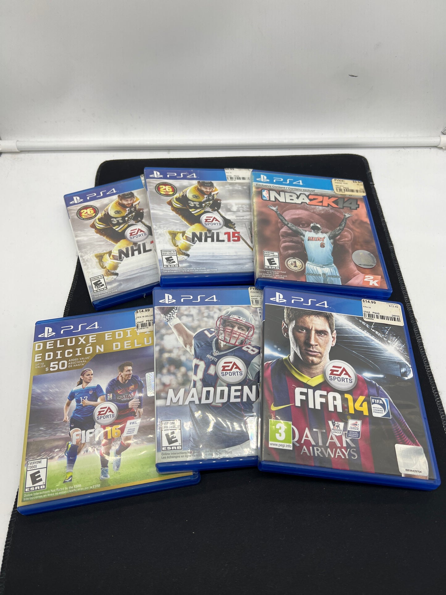 Auction Lot 142: PS4 Video Game Lot of 6 NHL 15 FIFA 14 16 Madden 17 NBA 2K14