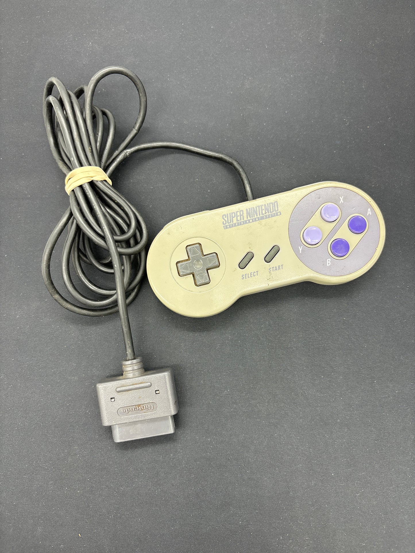 Auction Lot 121: Nintendo SNES Controller Untested