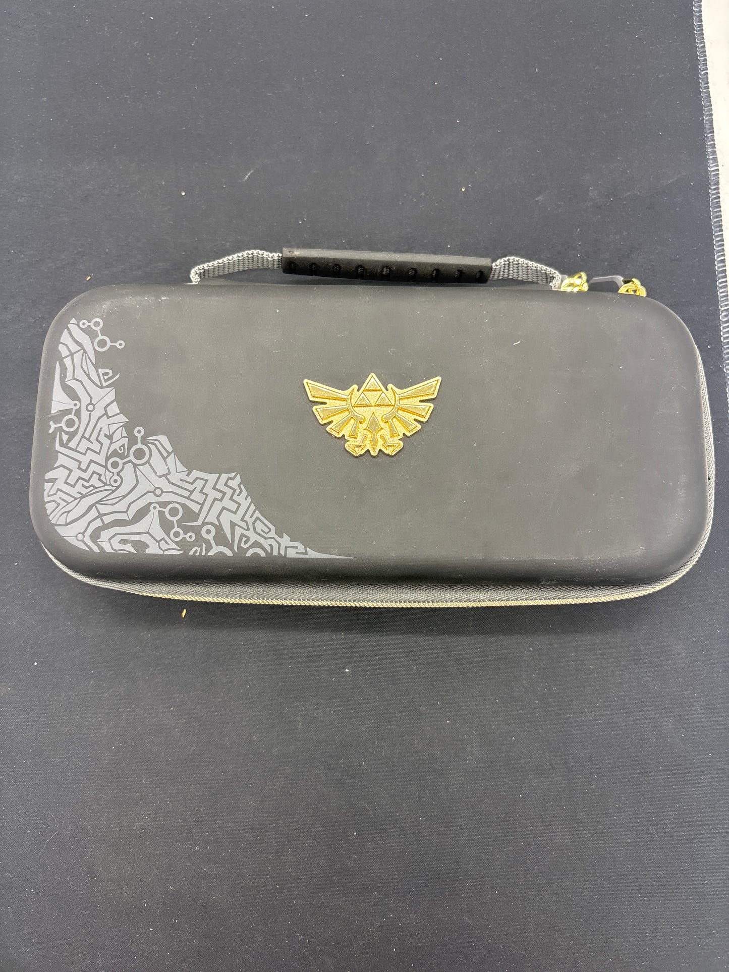 Auction Lot 32: Nintendo Switch Legend of Zelda Case