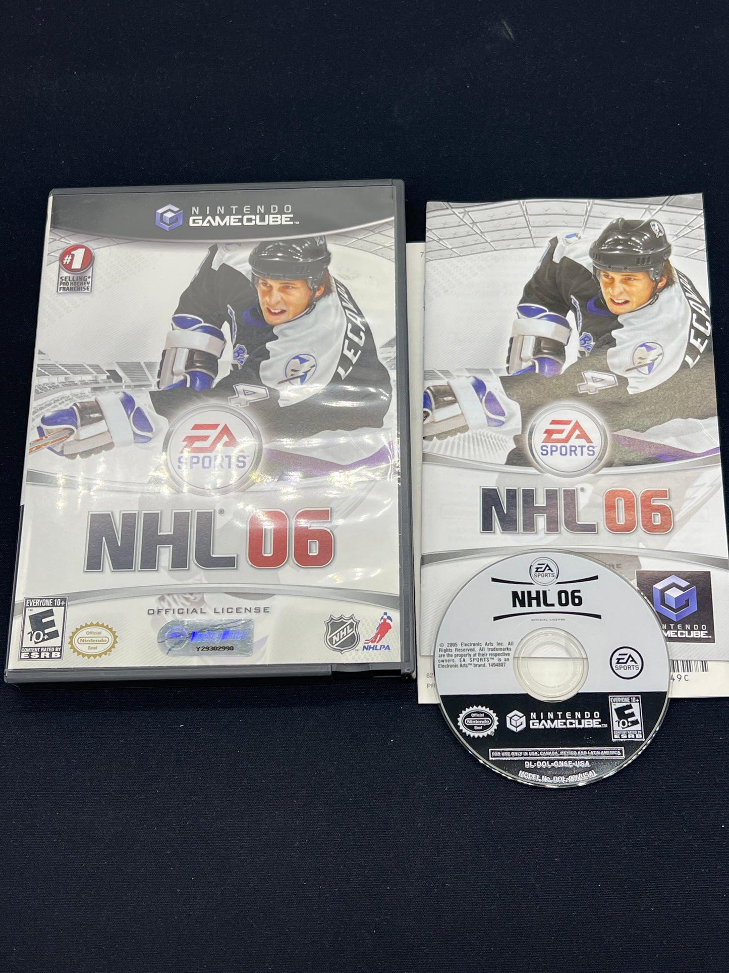 Auction Lot 130: Nintendo GameCube NHL 06 CIB