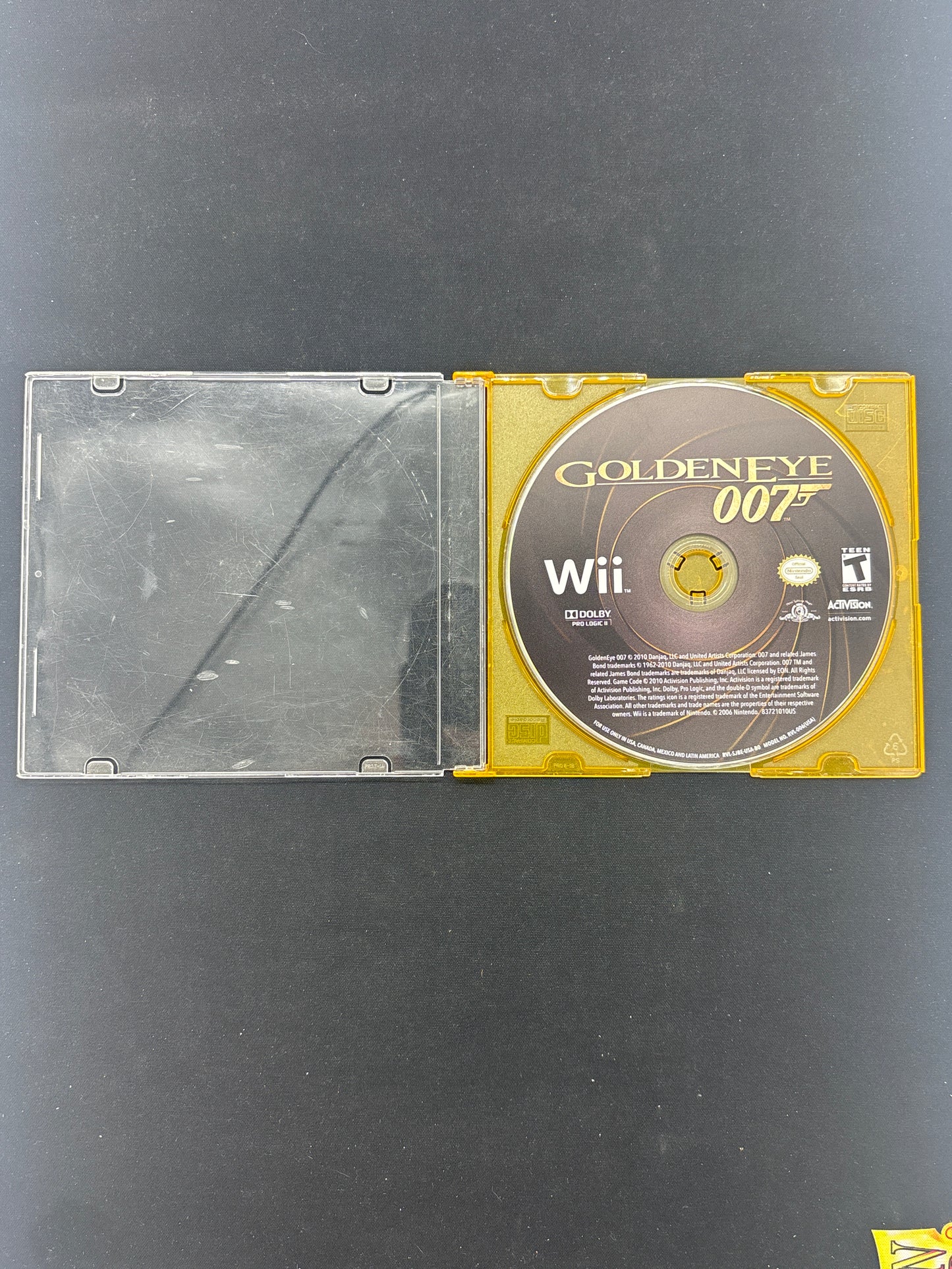 Auction Lot 141: Goldeneye 007 Video Game Nintendo Wii Loose