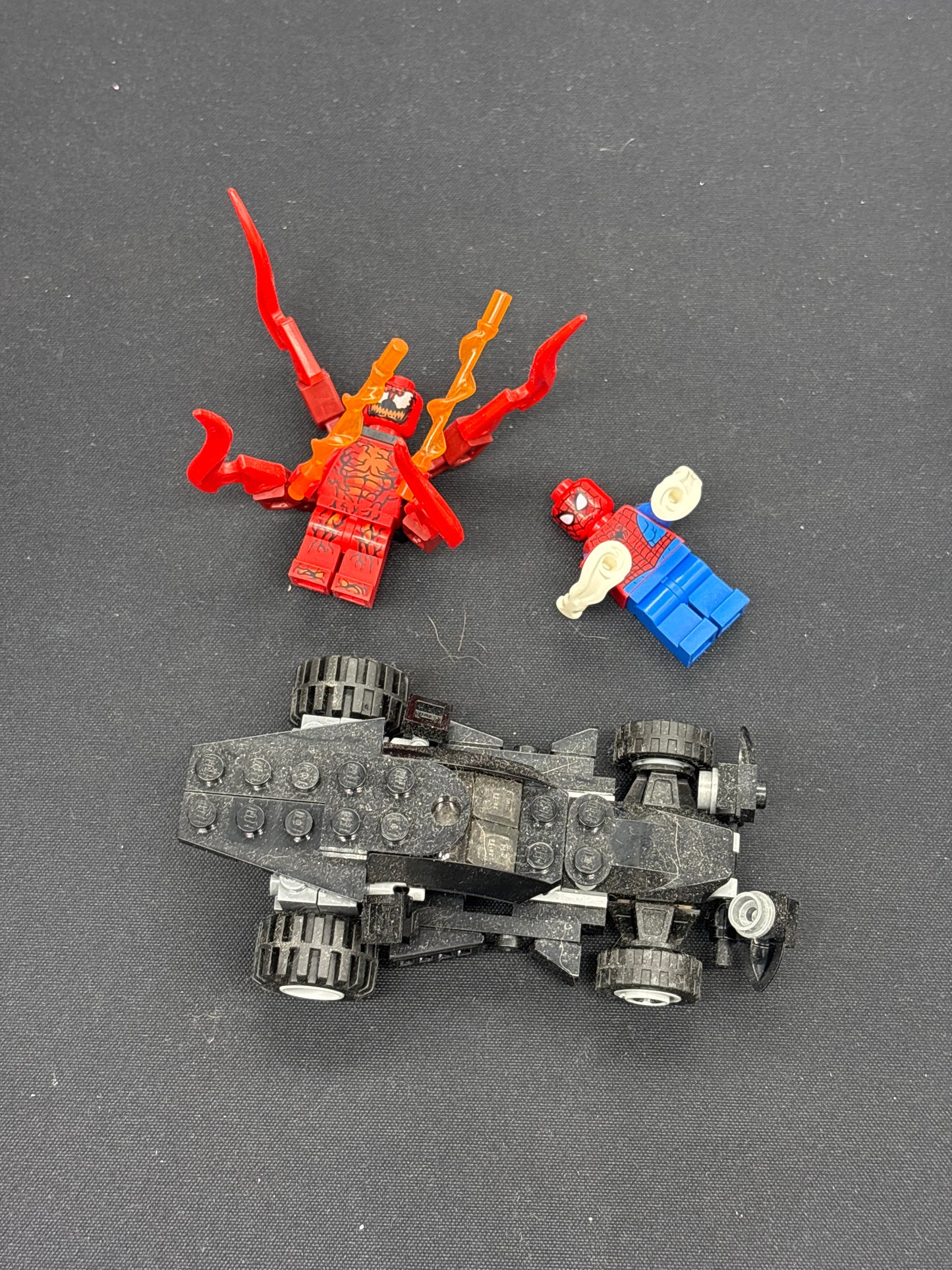 Auction Lot 234: Lego Spiderman And Carnage Loose Figure Lot
